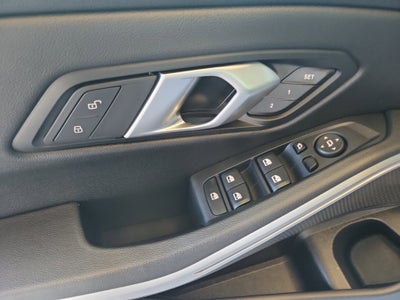 2025 BMW 3 Series 330i xDrive