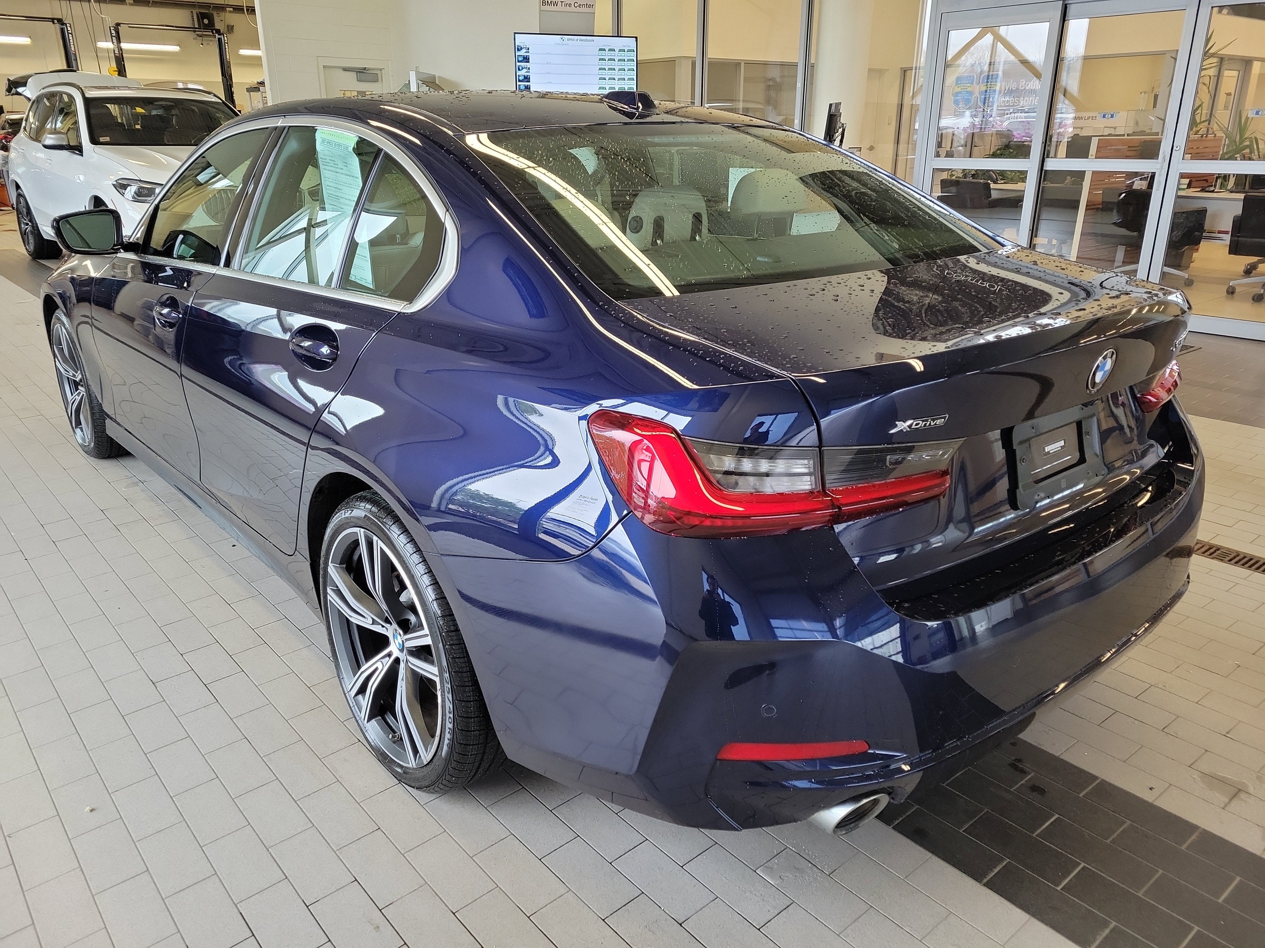 2023 BMW 3 Series 330i xDrive