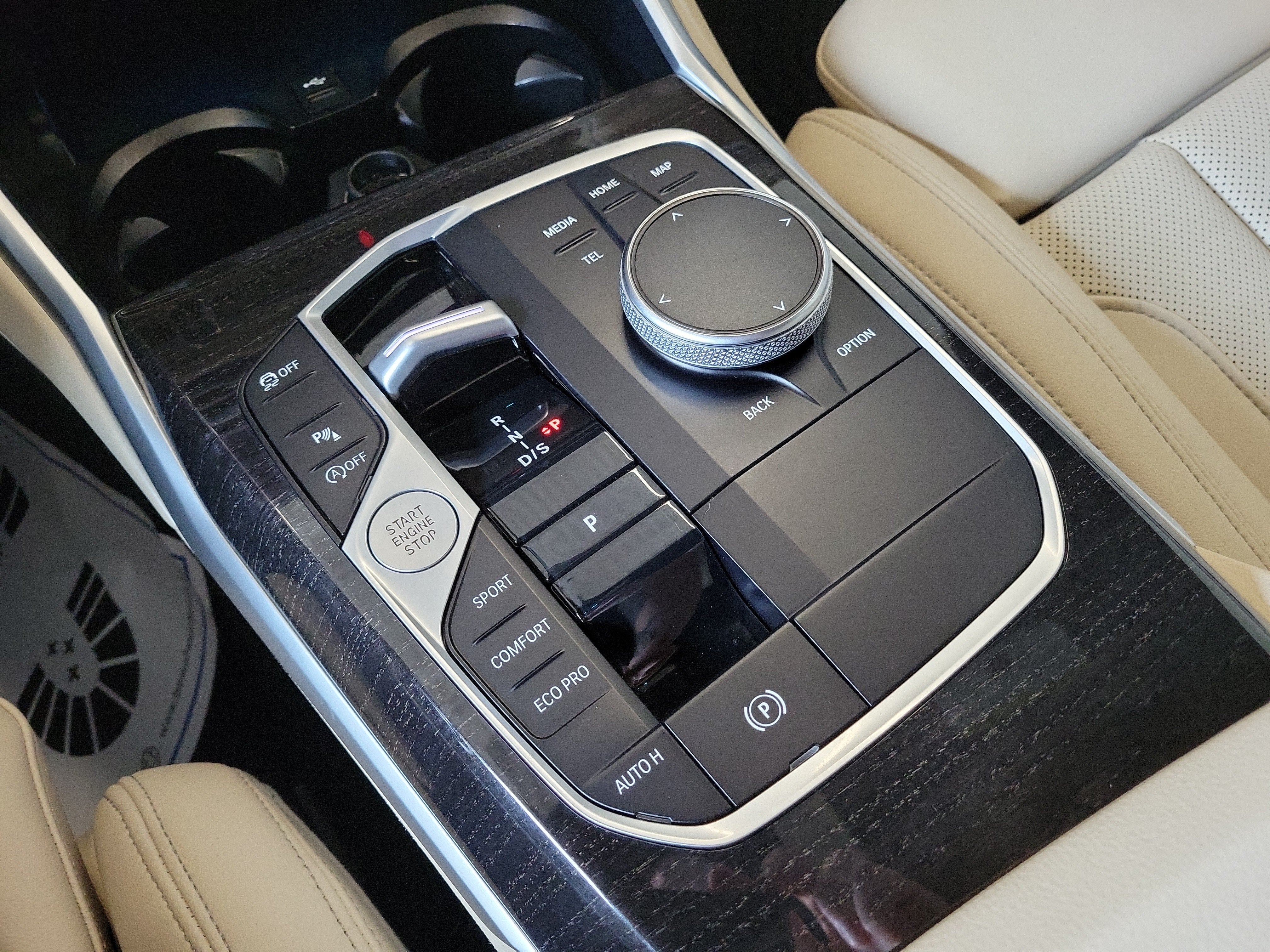 2024 BMW 3 Series 330i xDrive
