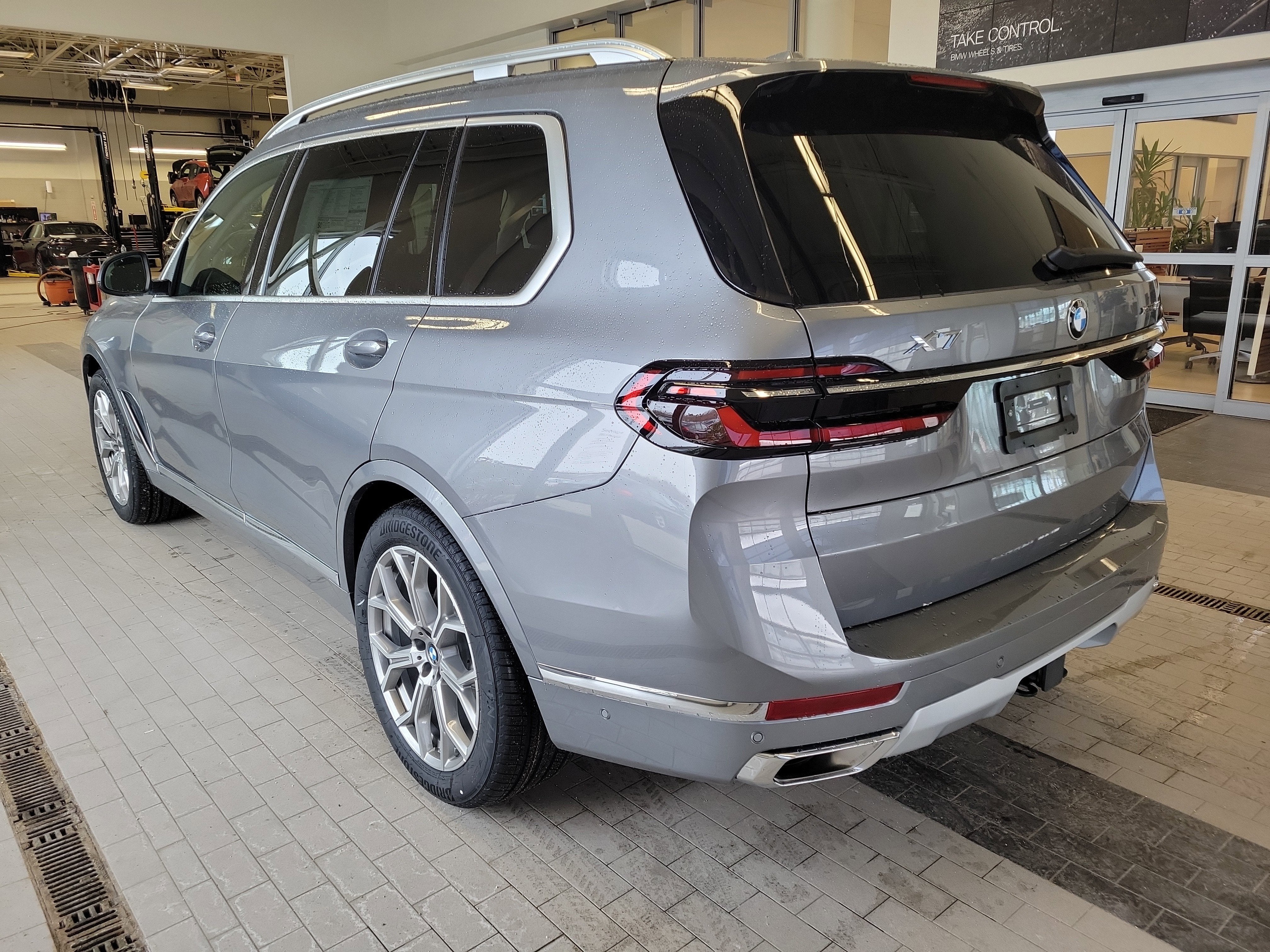 2026 BMW X7 xDrive40i