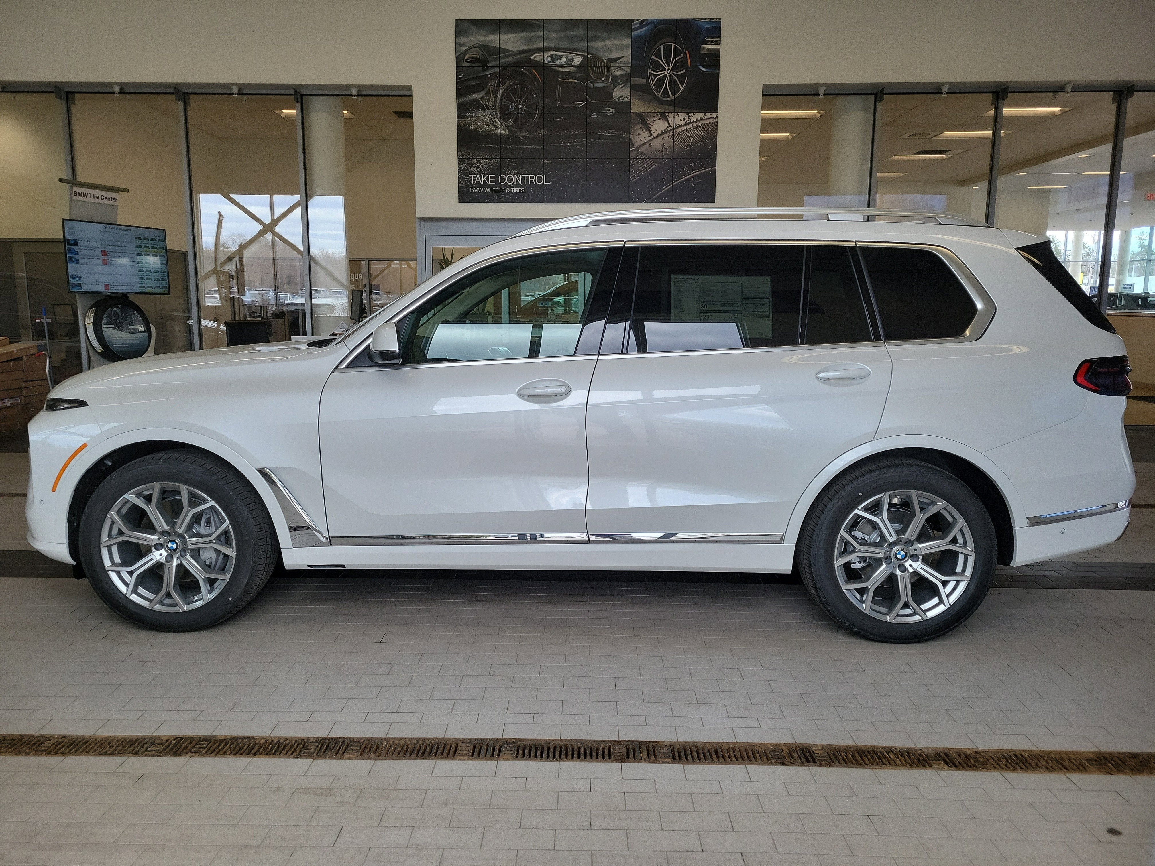 2026 BMW X7 xDrive40i