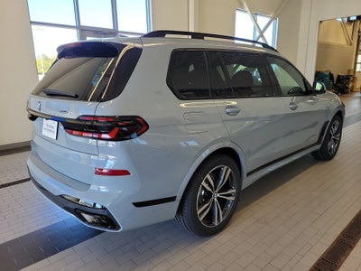 2027 BMW X7 xDrive40i
