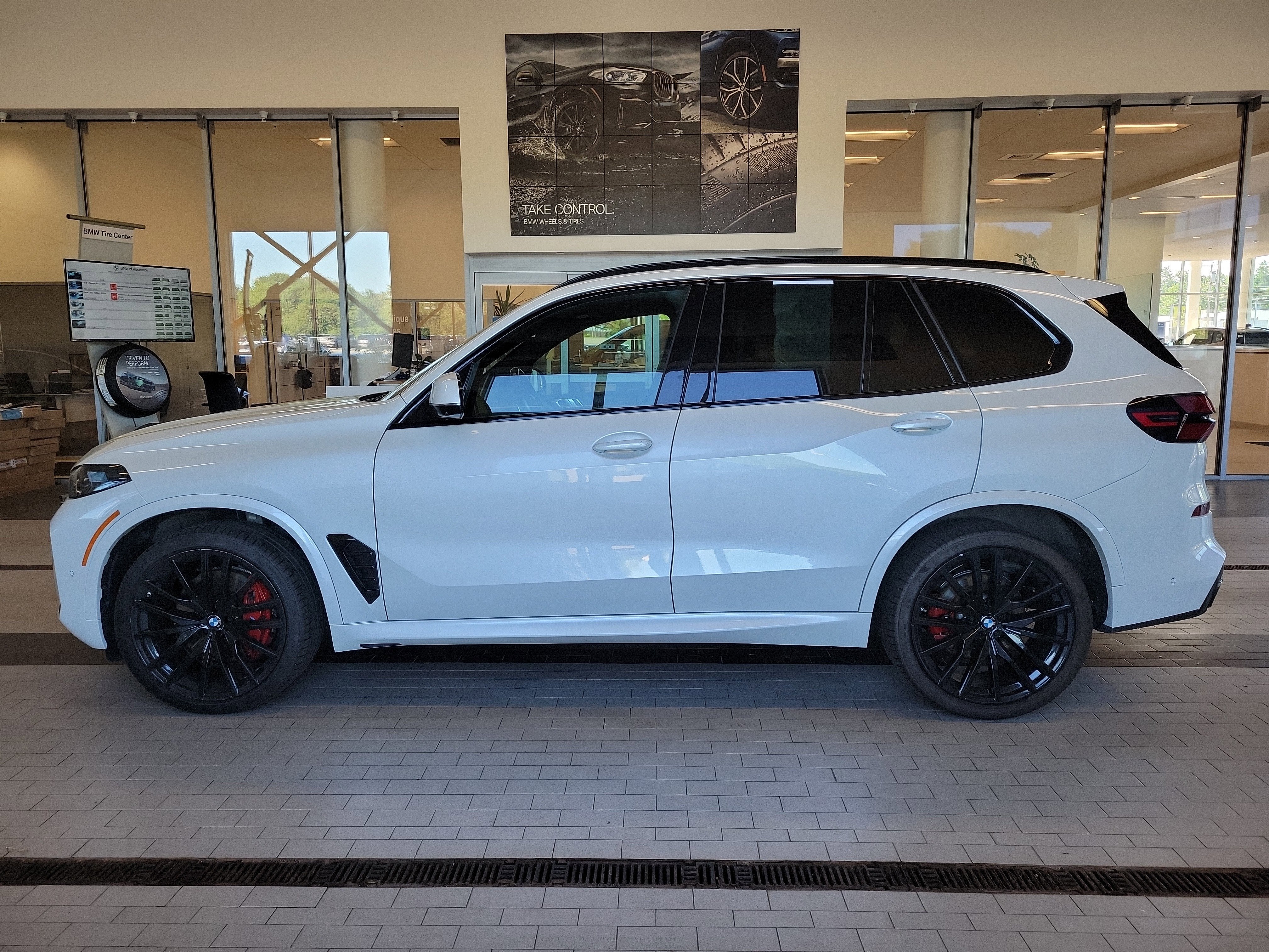 2024 BMW X5 xDrive40i