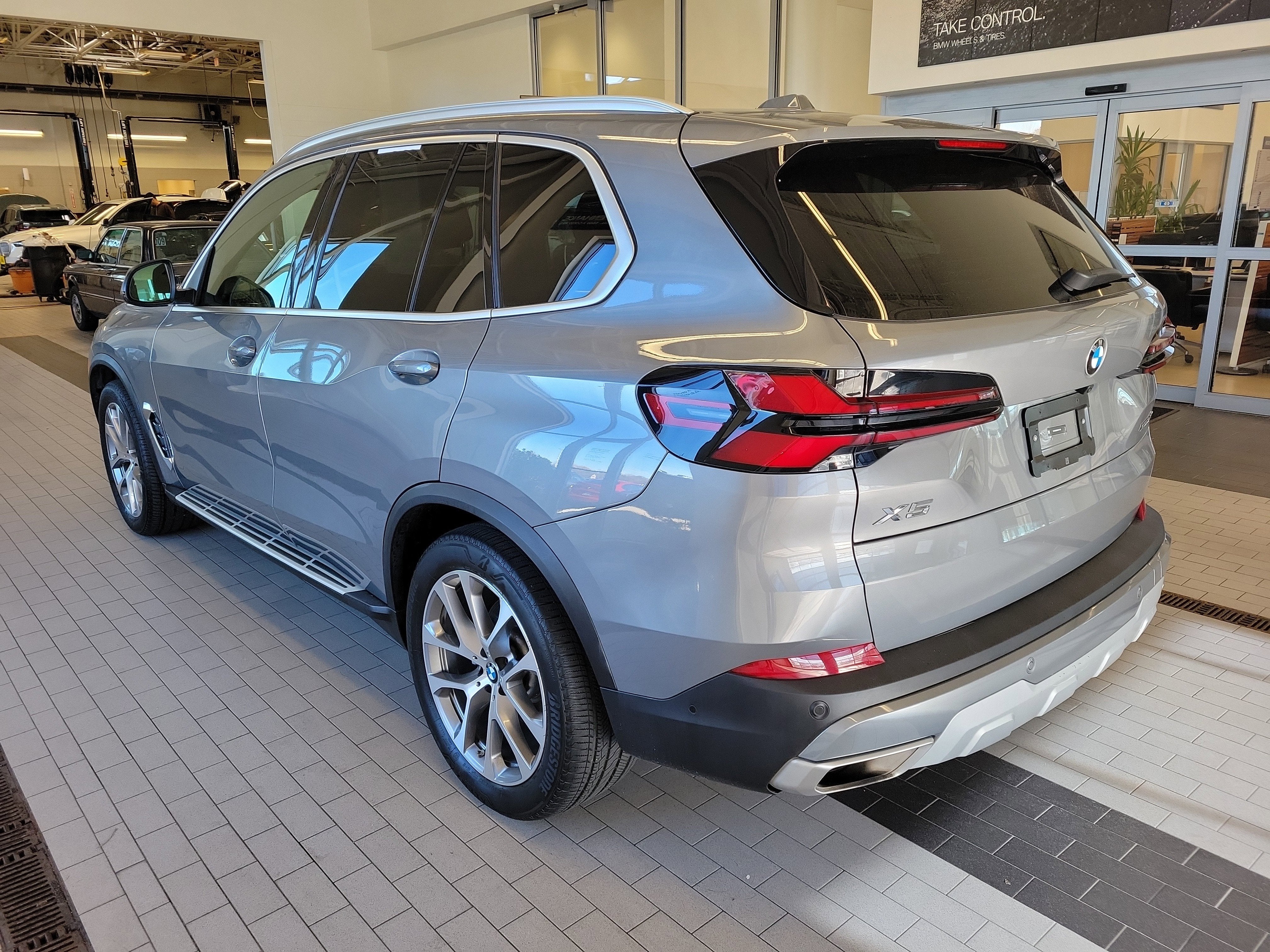 2024 BMW X5 xDrive40i