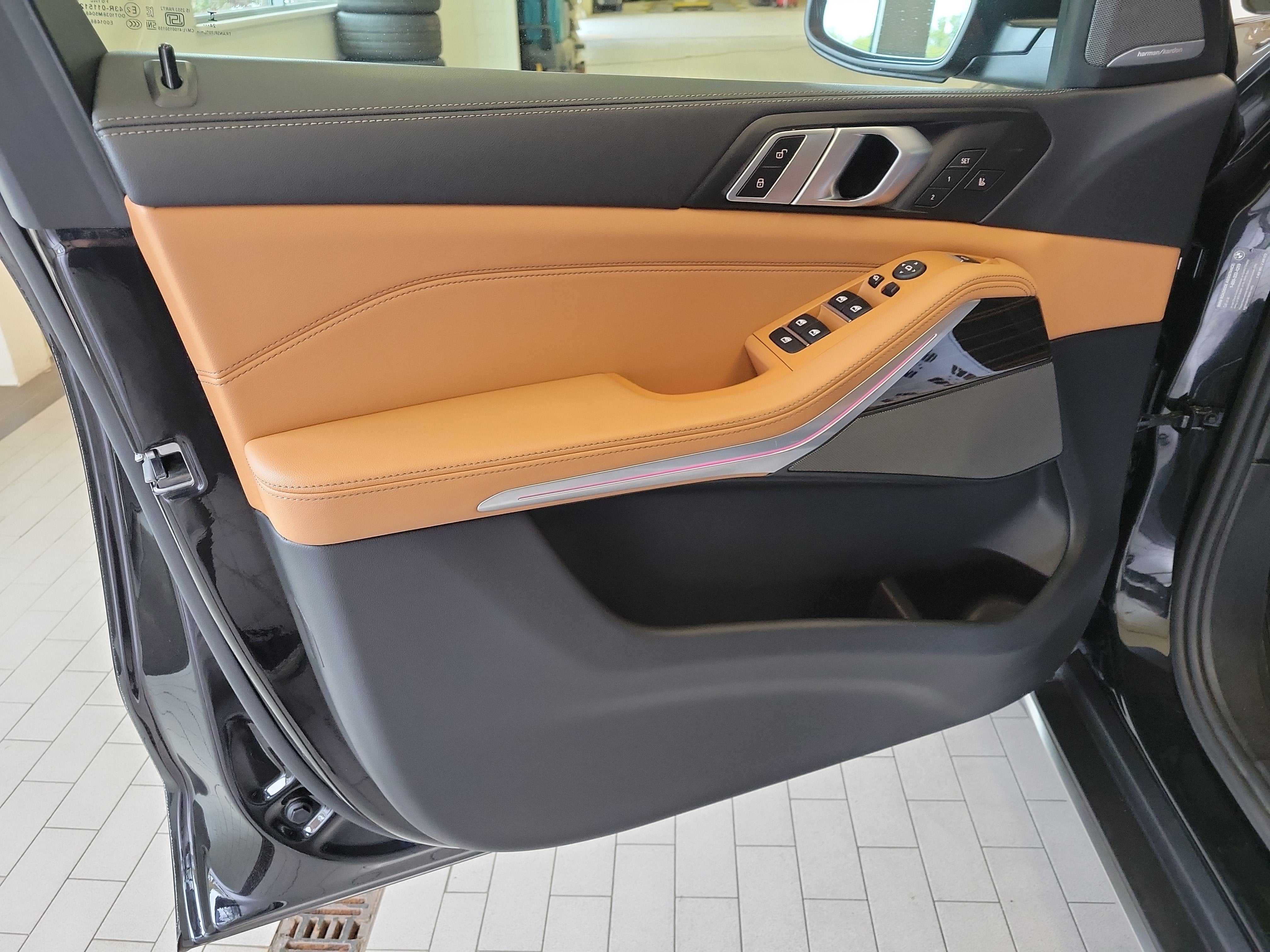 2025 BMW X5 40i - Photo 17