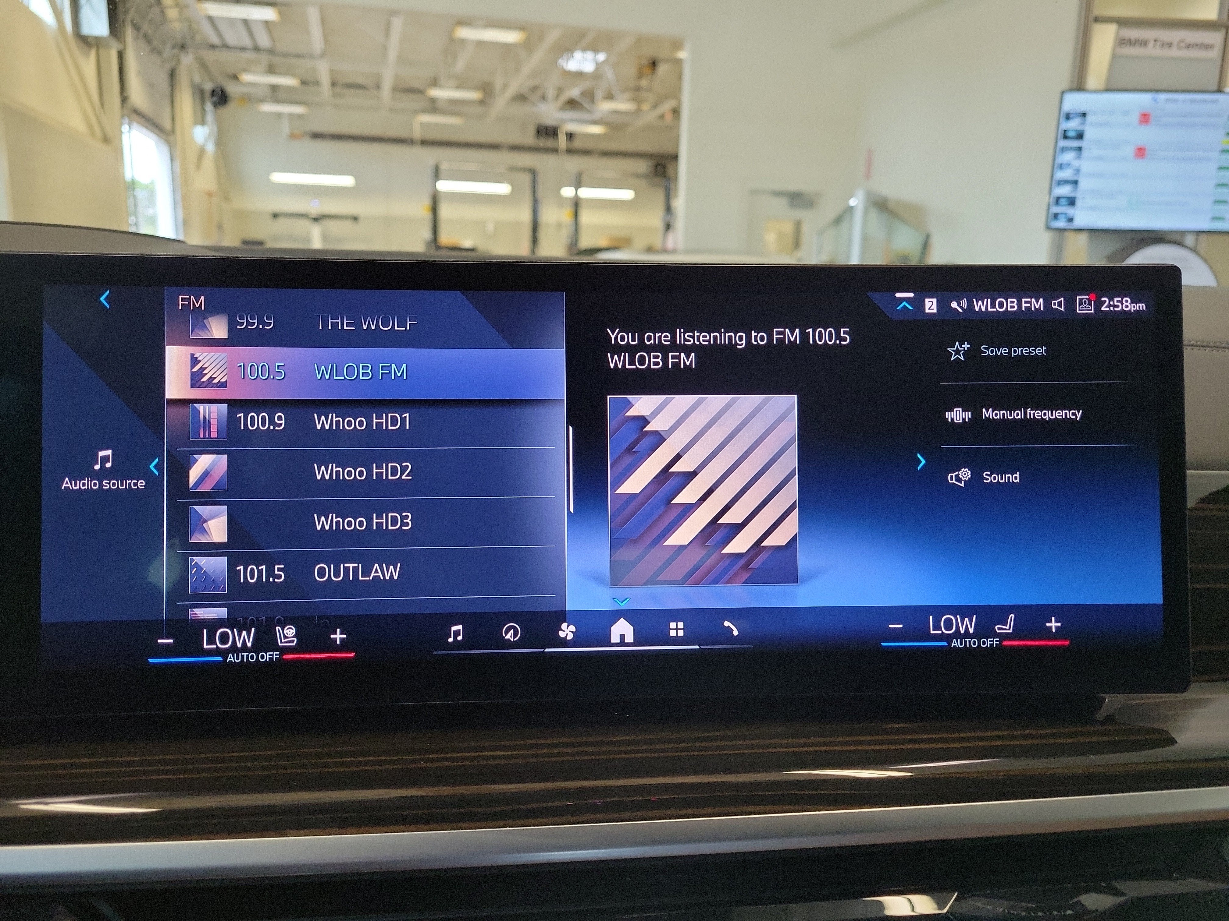 2025 BMW X5 40i - Photo 24