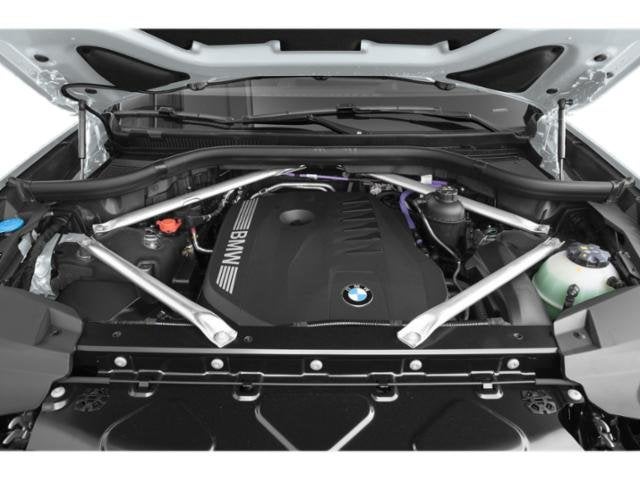 2027 BMW X7 M60i