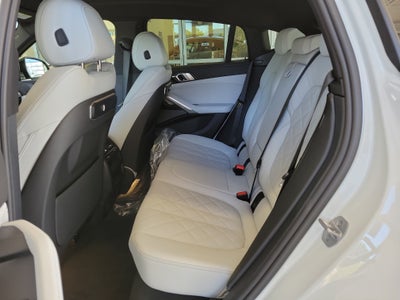 2027 BMW X6 xDrive40i