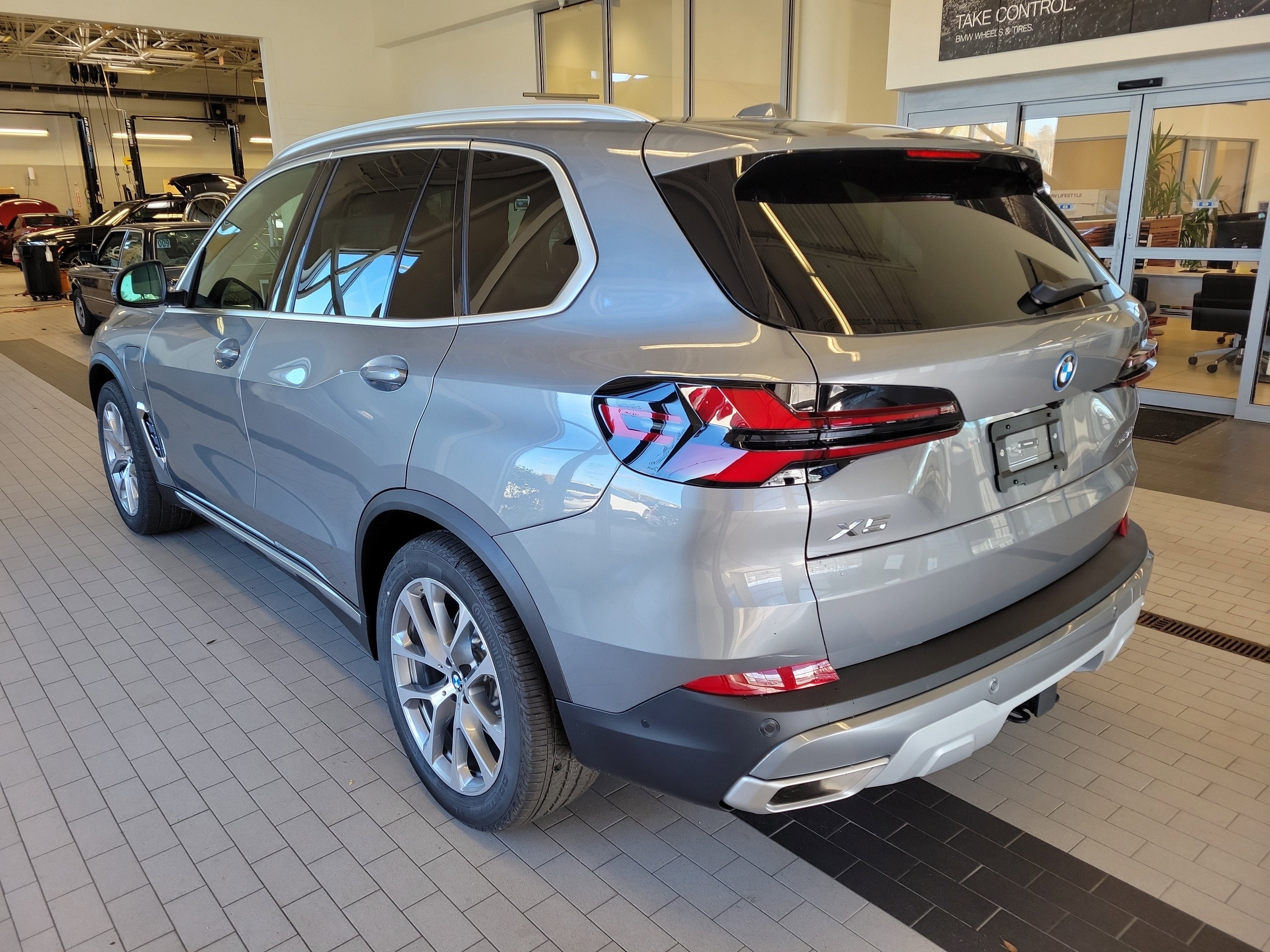 2026 BMW X5 xDrive50e