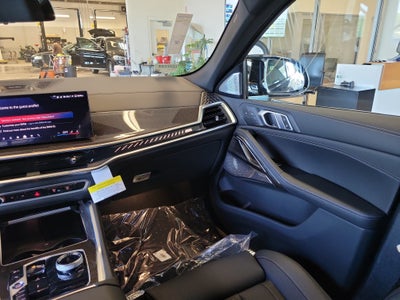 2027 BMW X6 M60i
