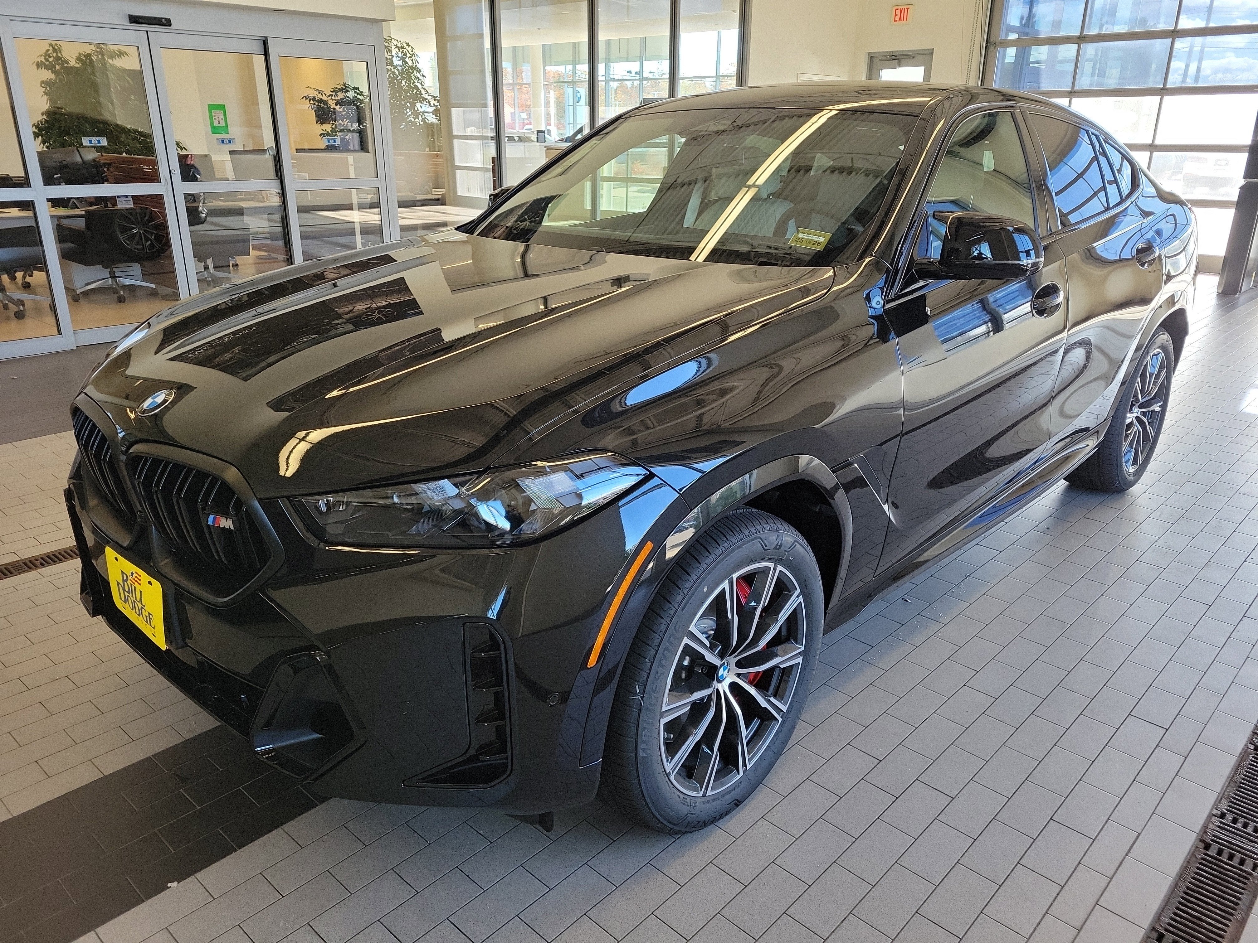 2026 BMW X6 M60i