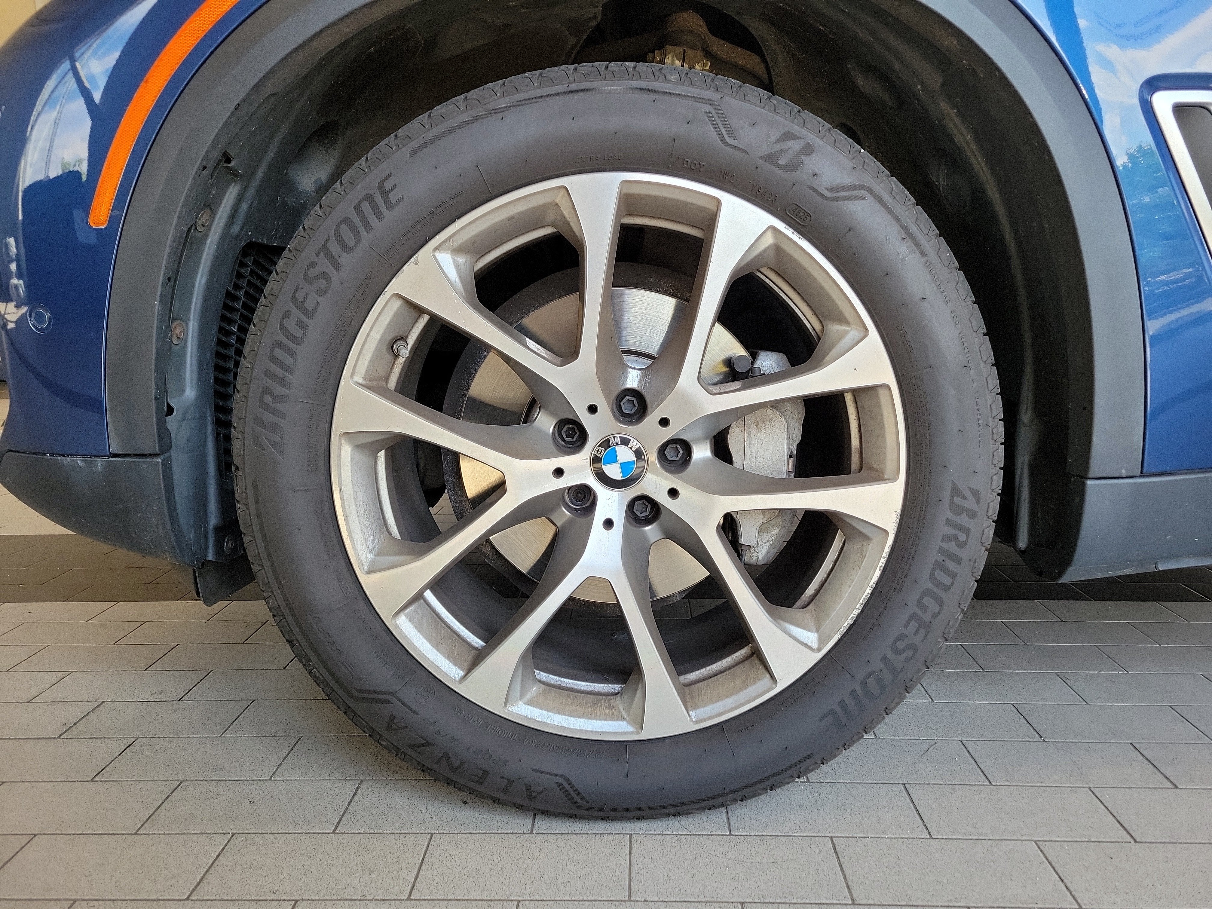 2020 BMW X5 40i - Photo 11