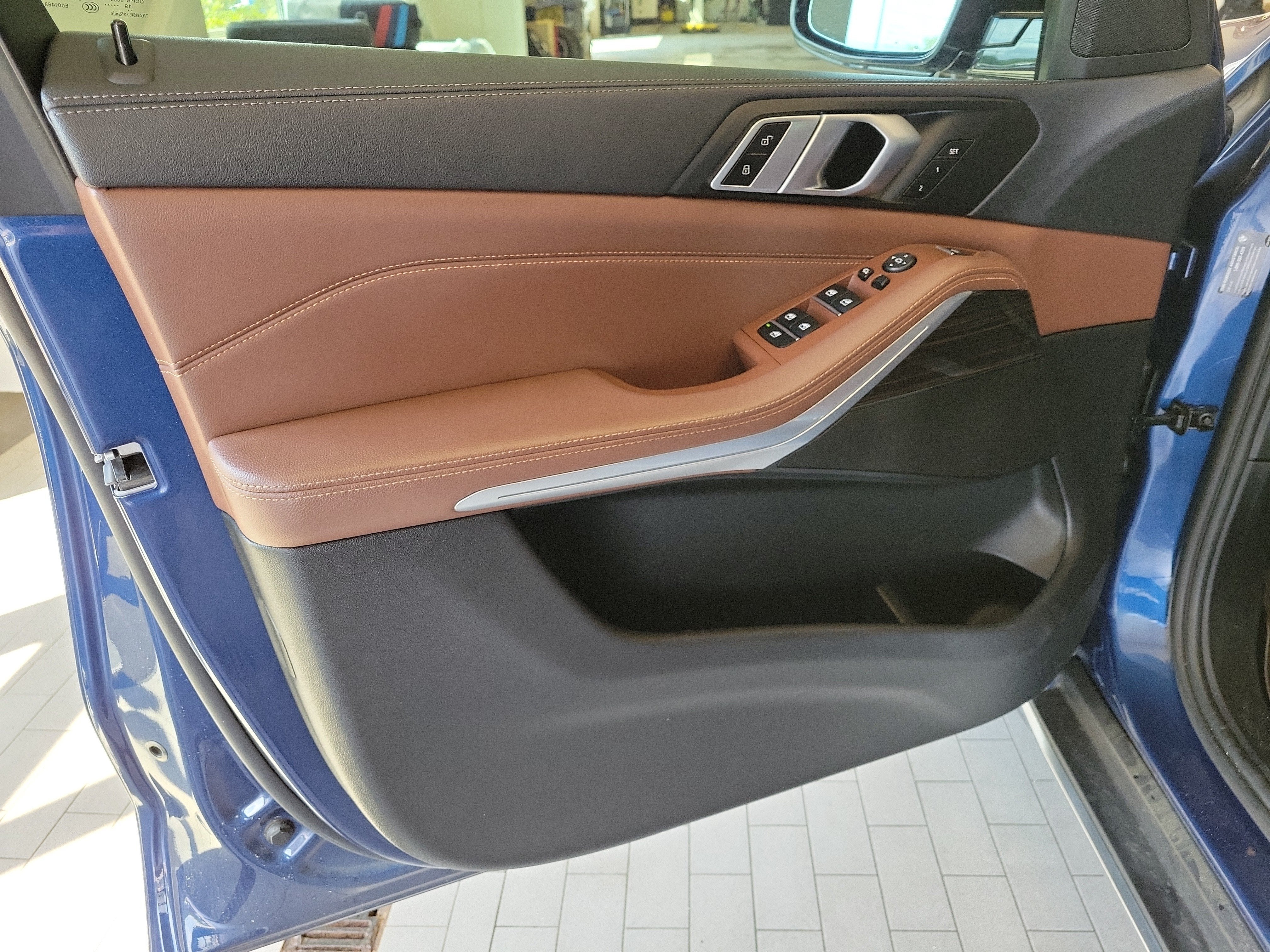 2020 BMW X5 40i - Photo 17