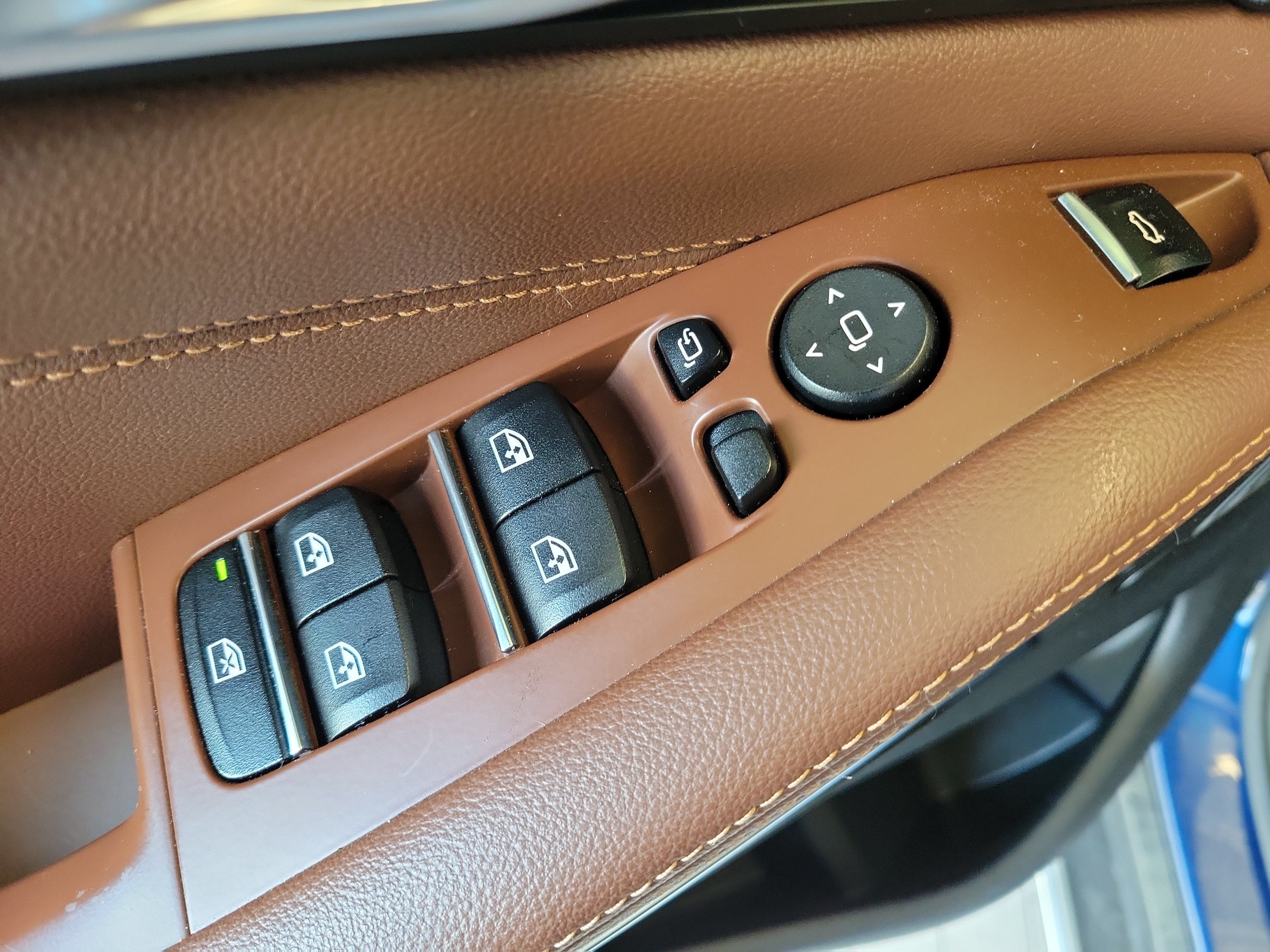 2020 BMW X5 40i - Photo 18