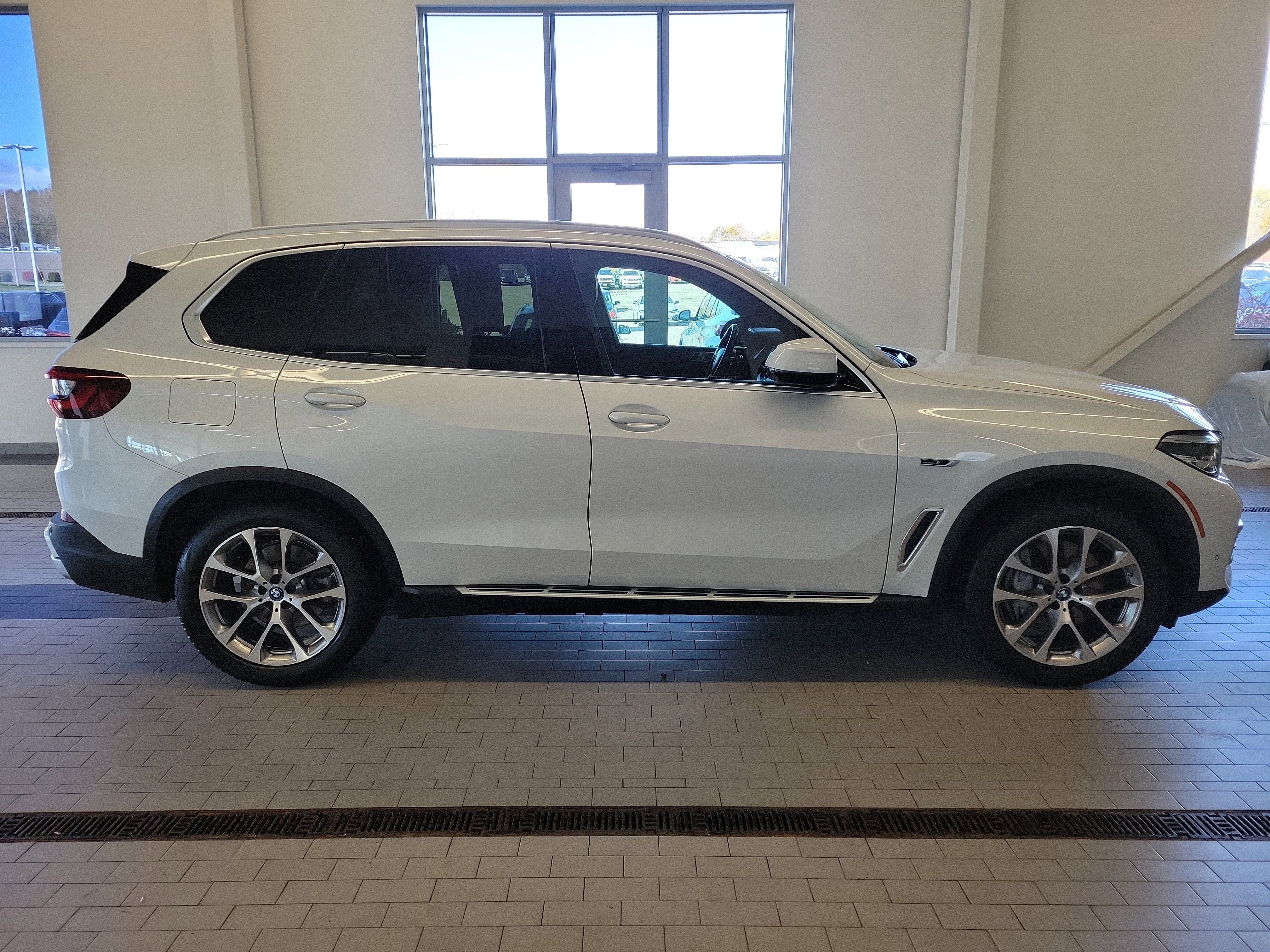 2022 BMW X5 xDrive45e