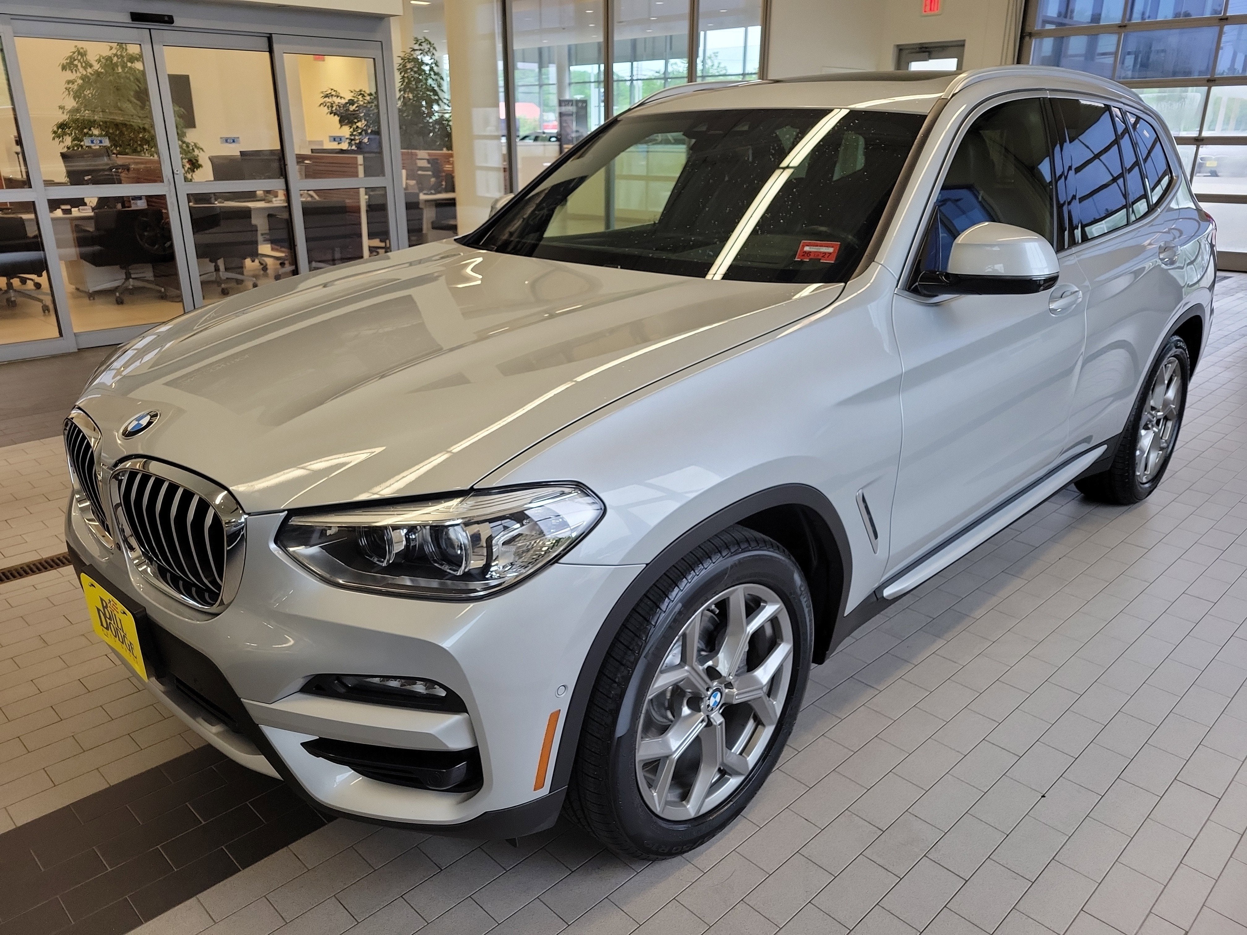 2021 BMW X3 xDrive30i's photo