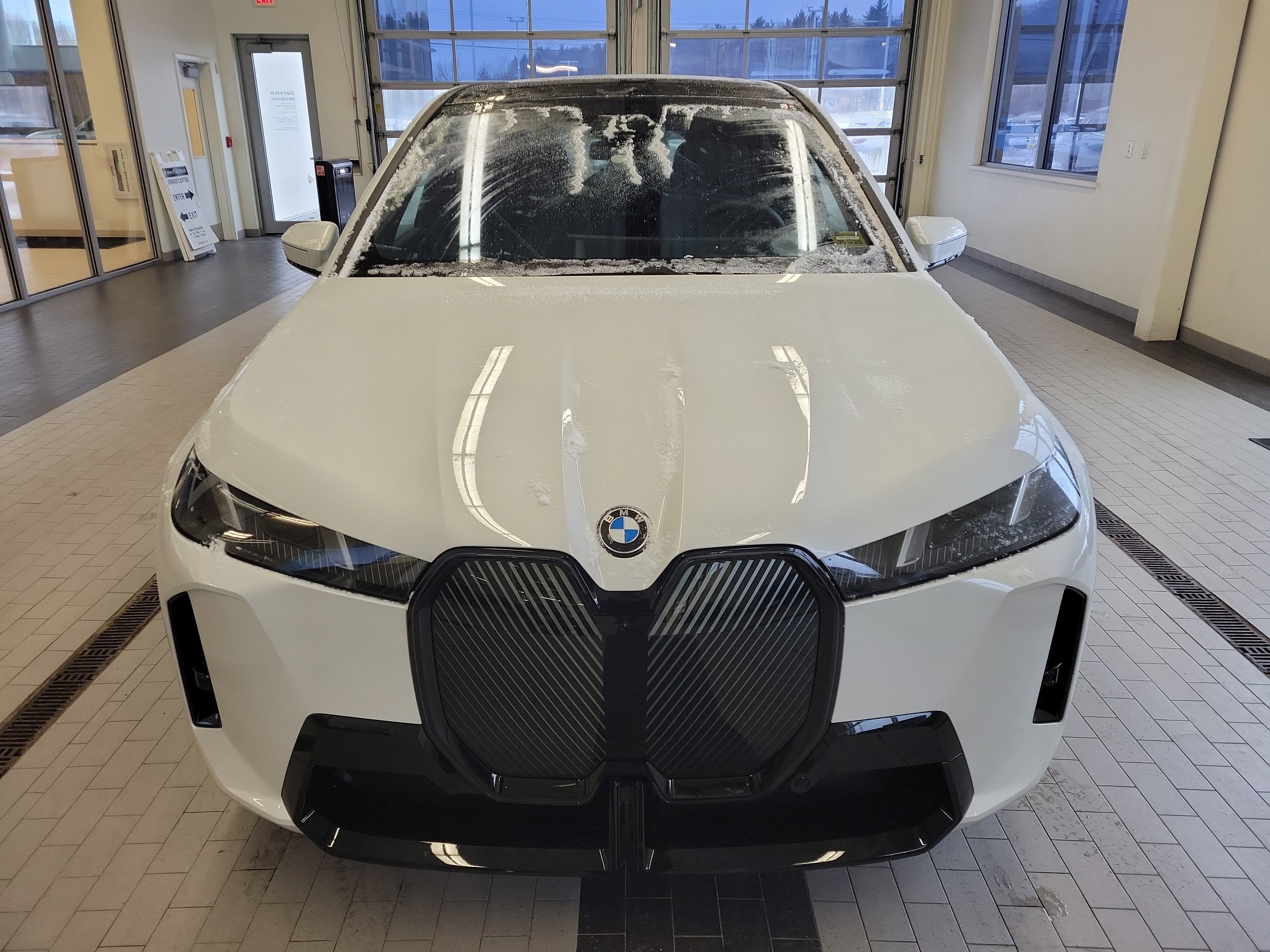 2026 BMW iX xDrive45