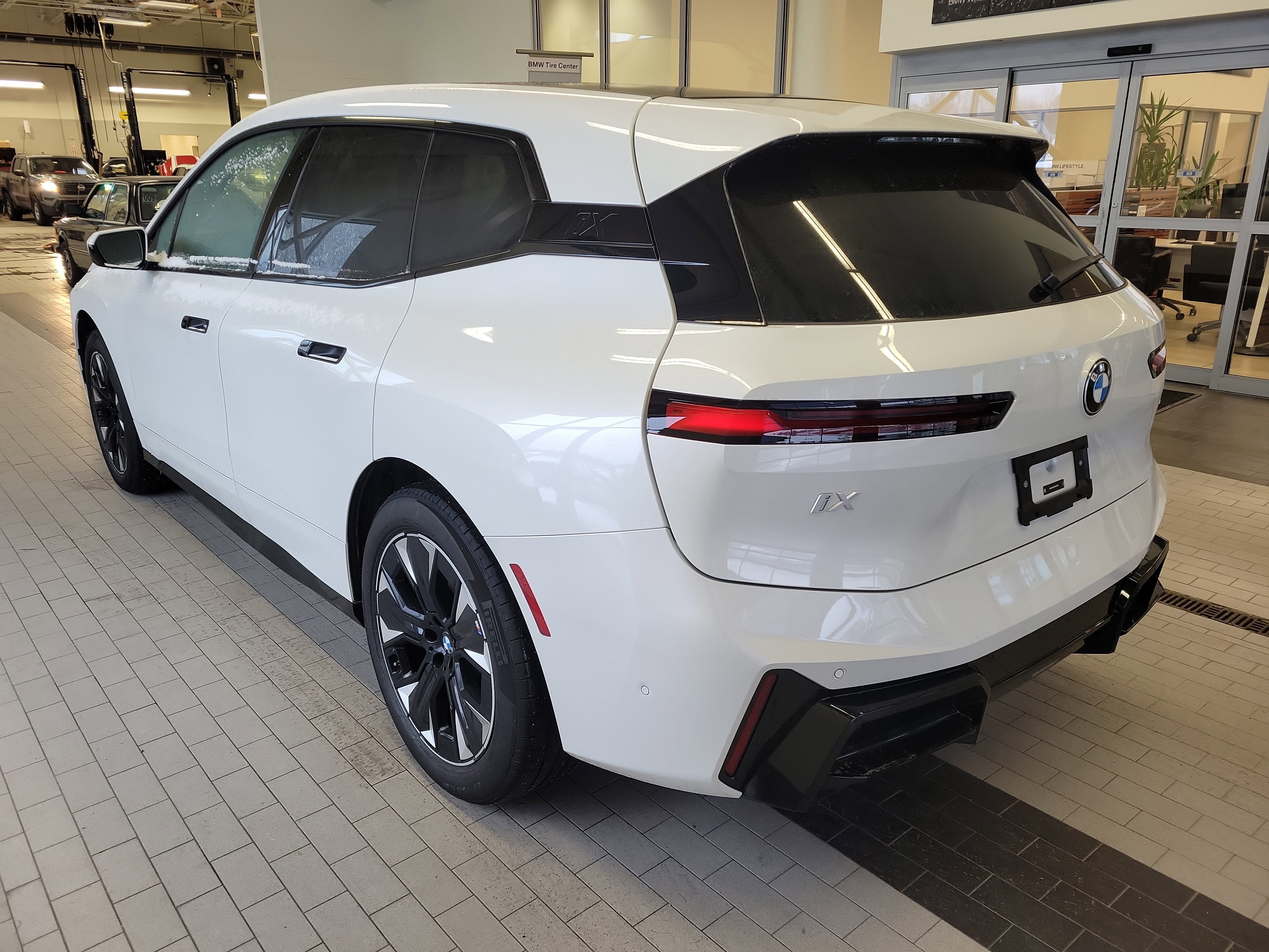 2026 BMW iX xDrive45