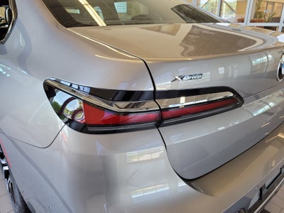 2025 BMW 7 Series 740i xDrive