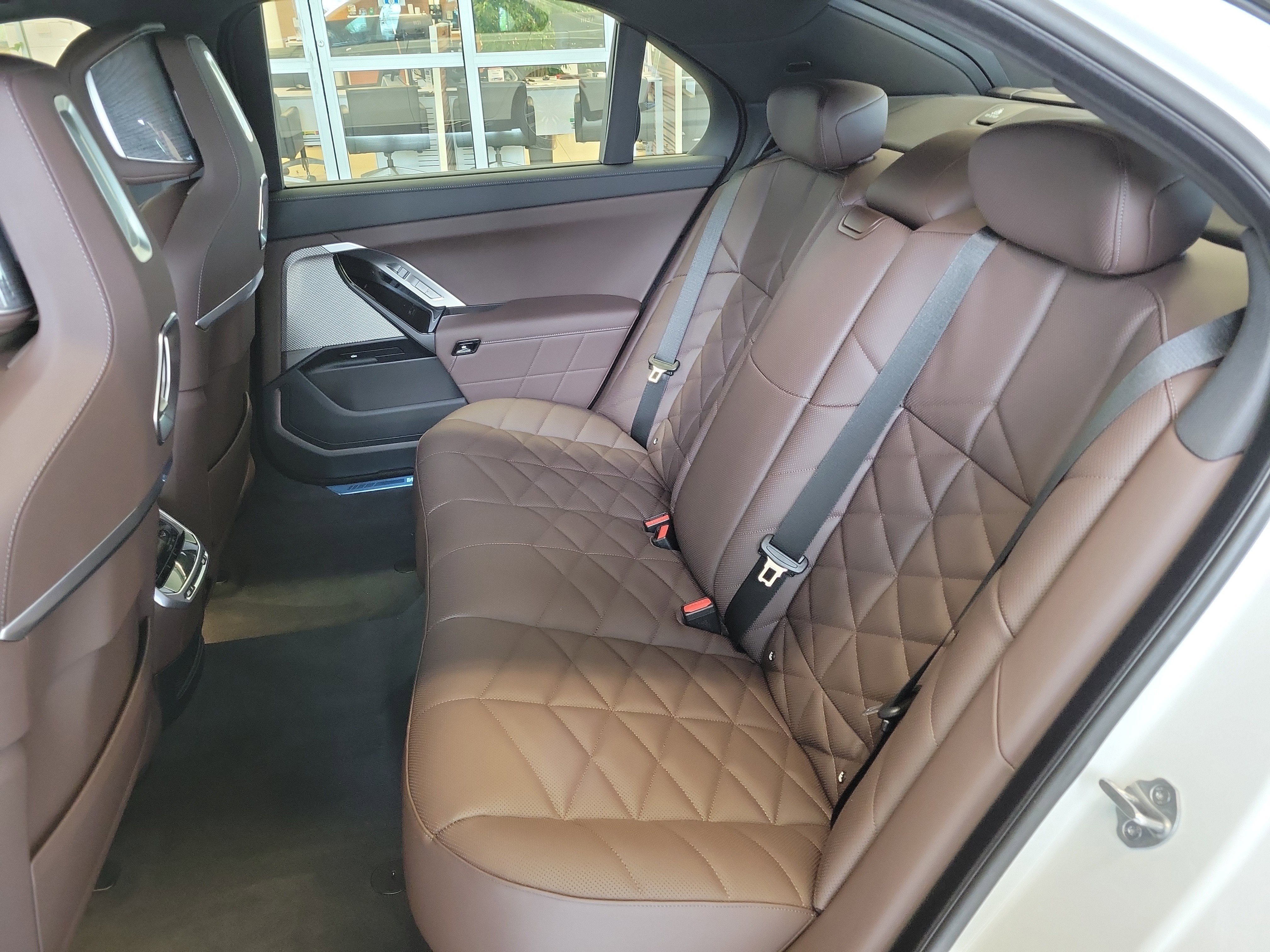 2025 BMW 7 Series 740i xDrive