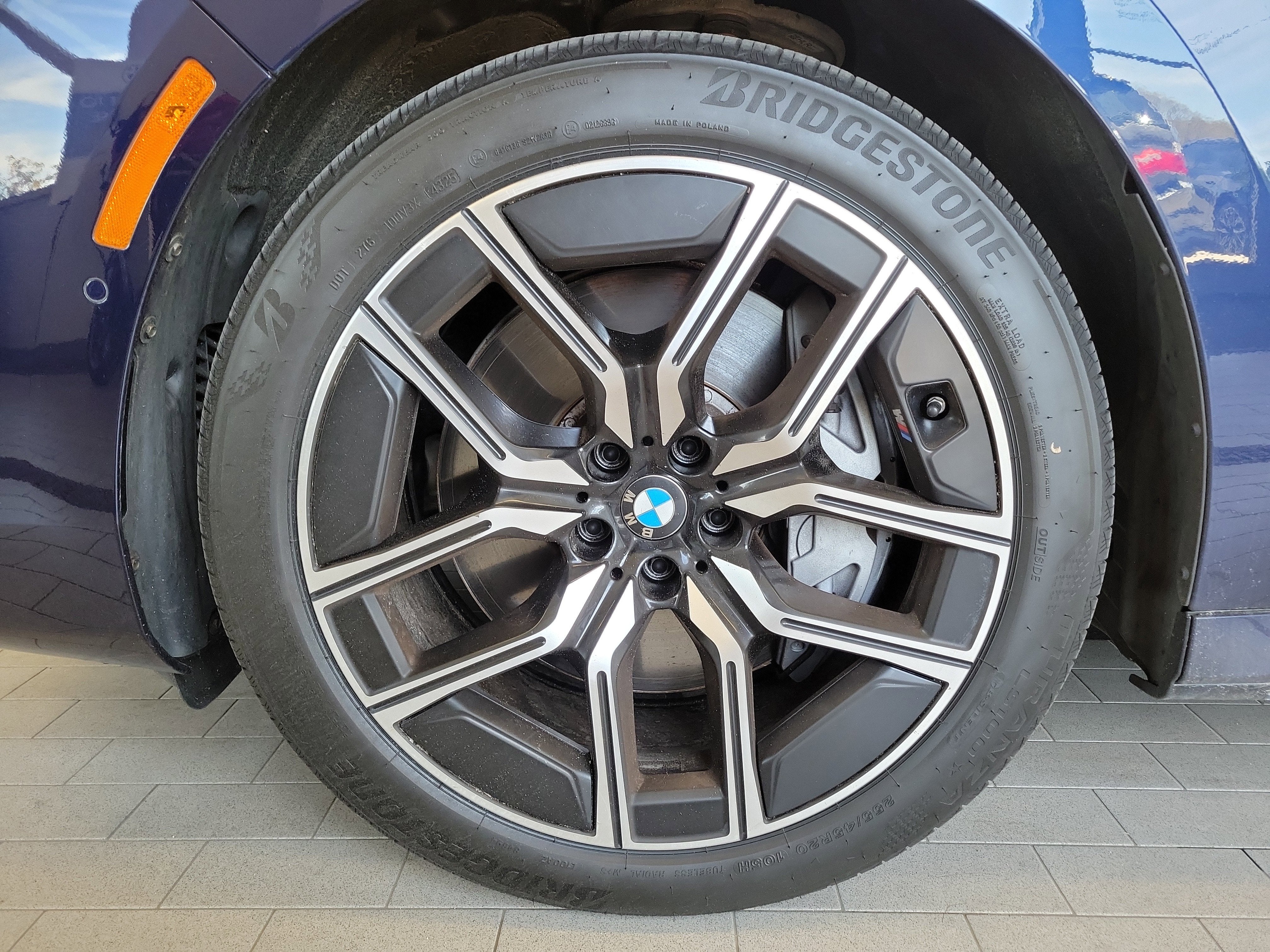 2023 BMW 7 Series 760i xDrive