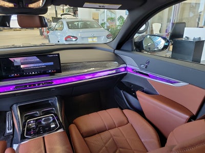 2023 BMW 7 Series 760i xDrive