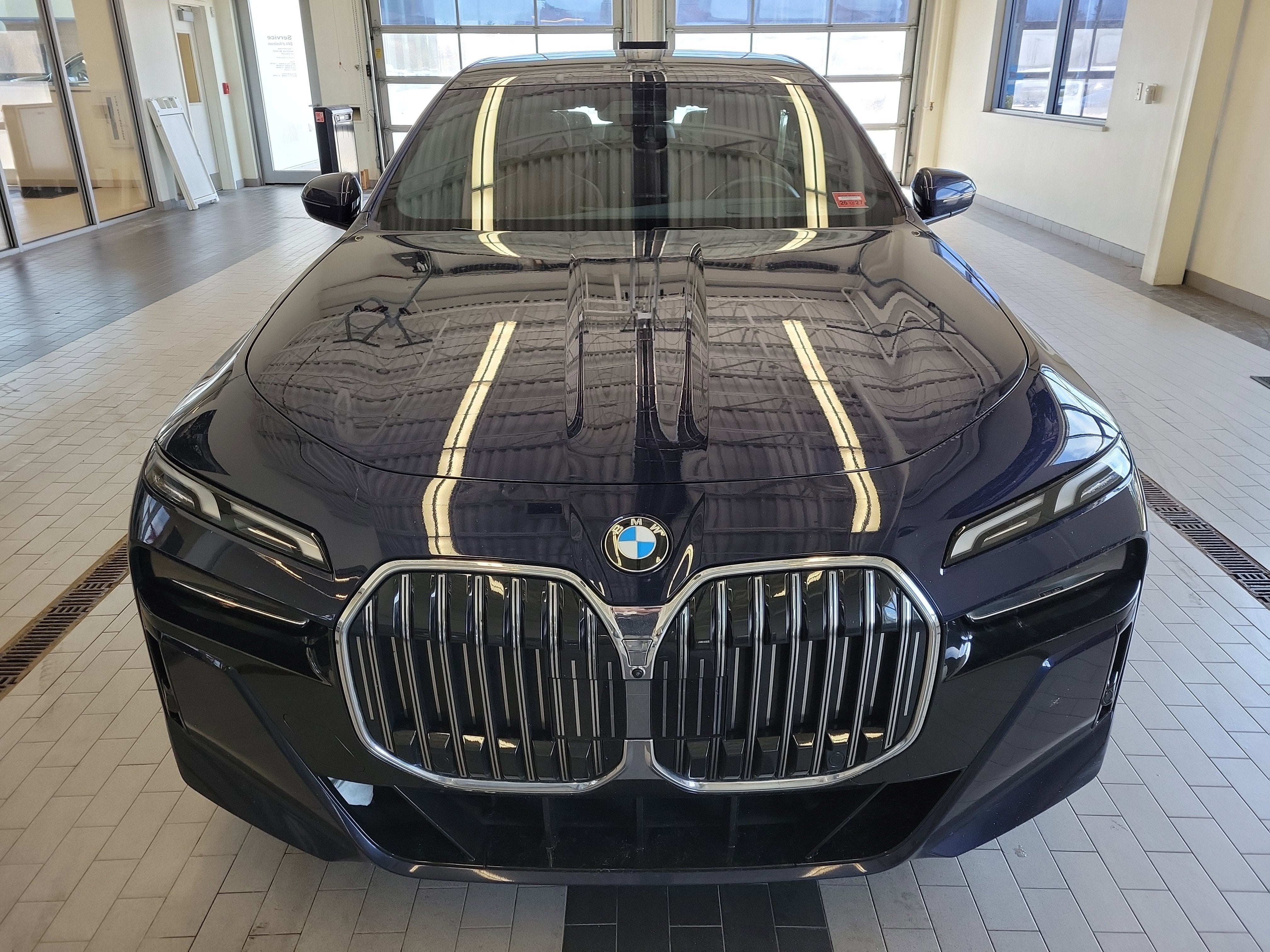 2023 BMW 7 Series 760i xDrive