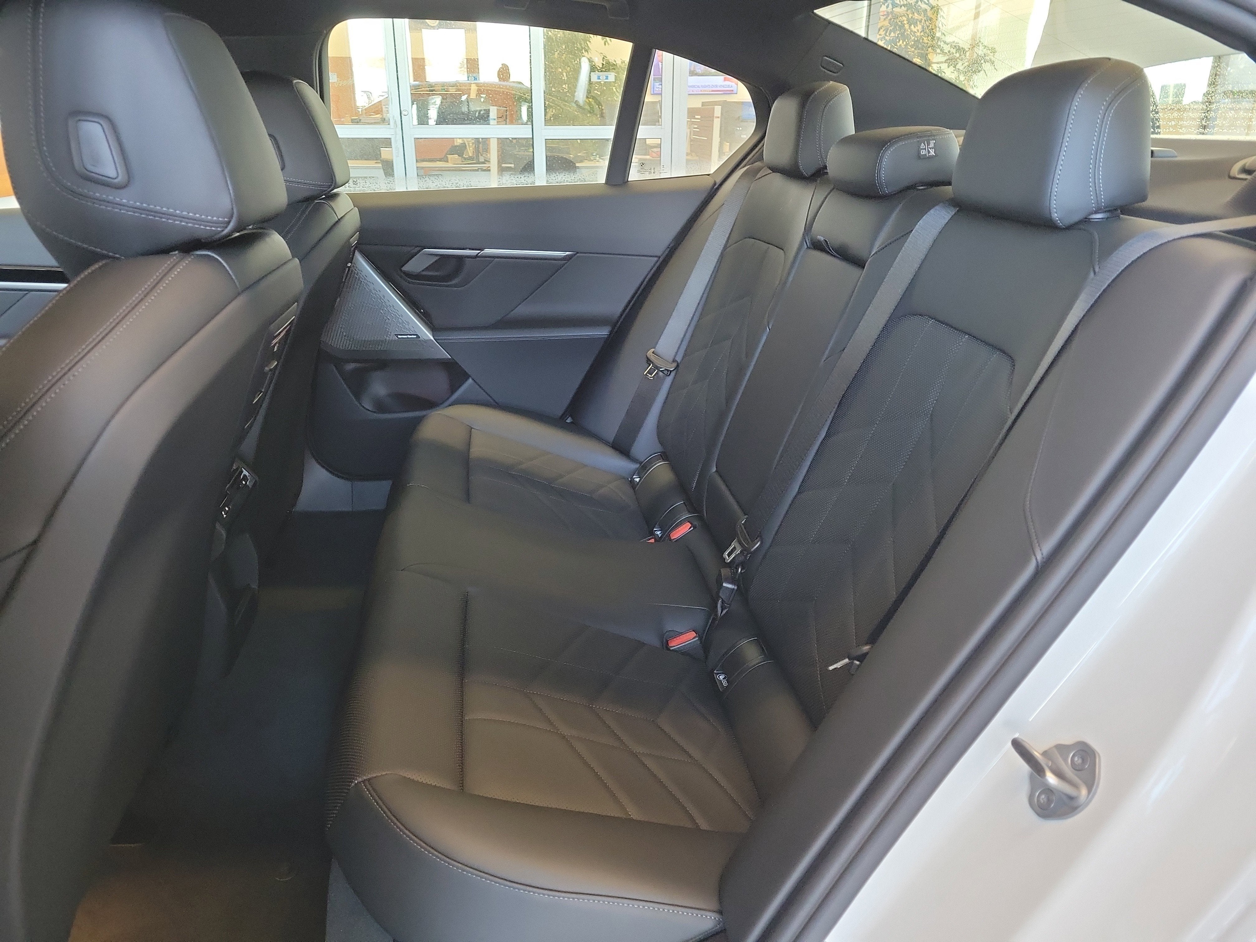 2026 BMW 5 Series 530i xDrive