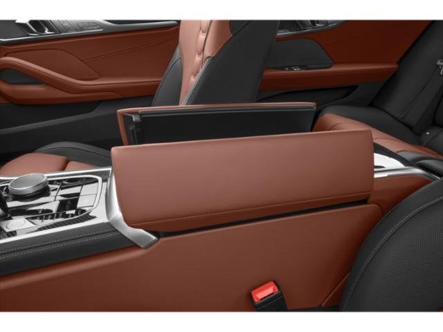 2026 BMW 8 Series M850i