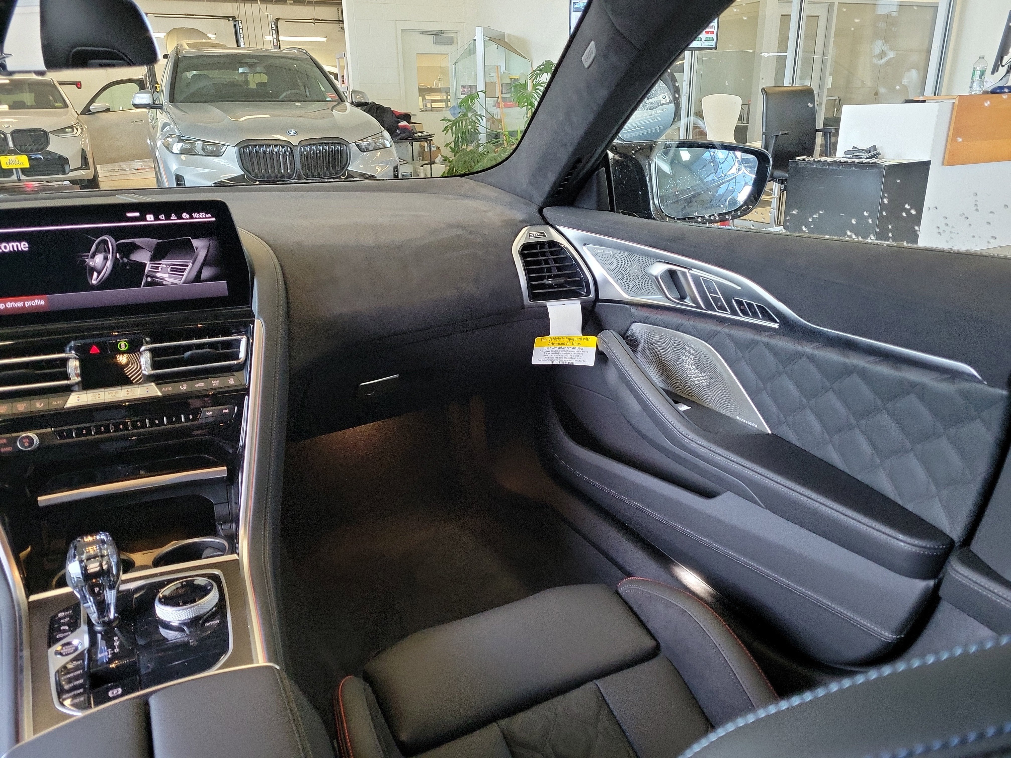 2026 BMW 8 Series M850i