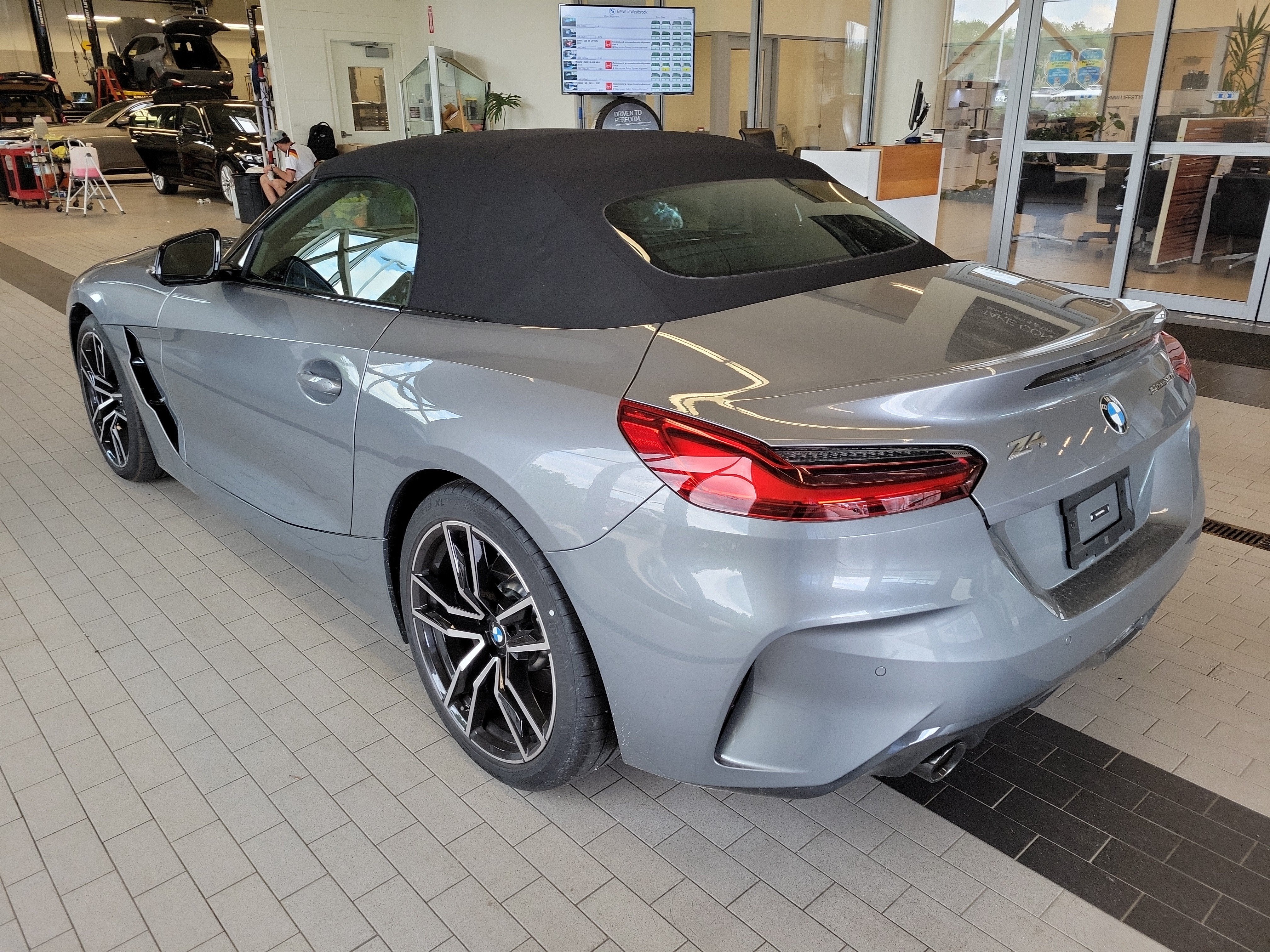 2026 BMW Z4 sDrive30i
