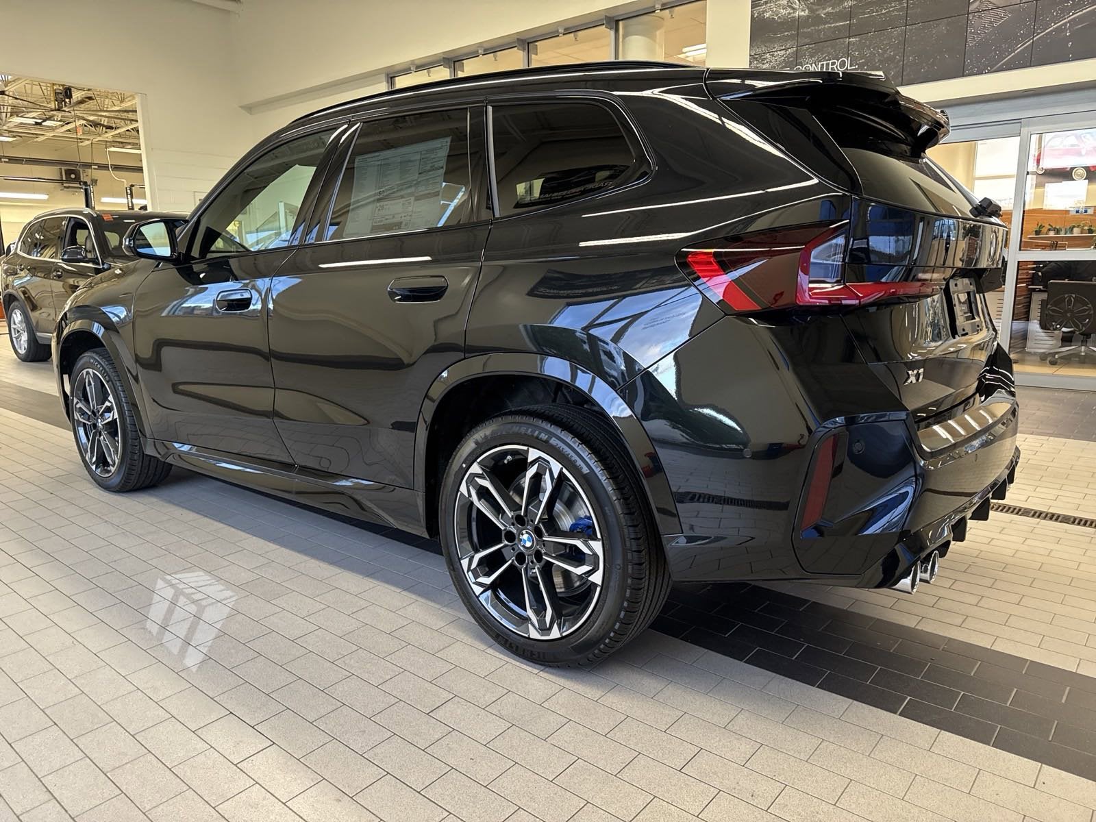2025 BMW X1 M35i