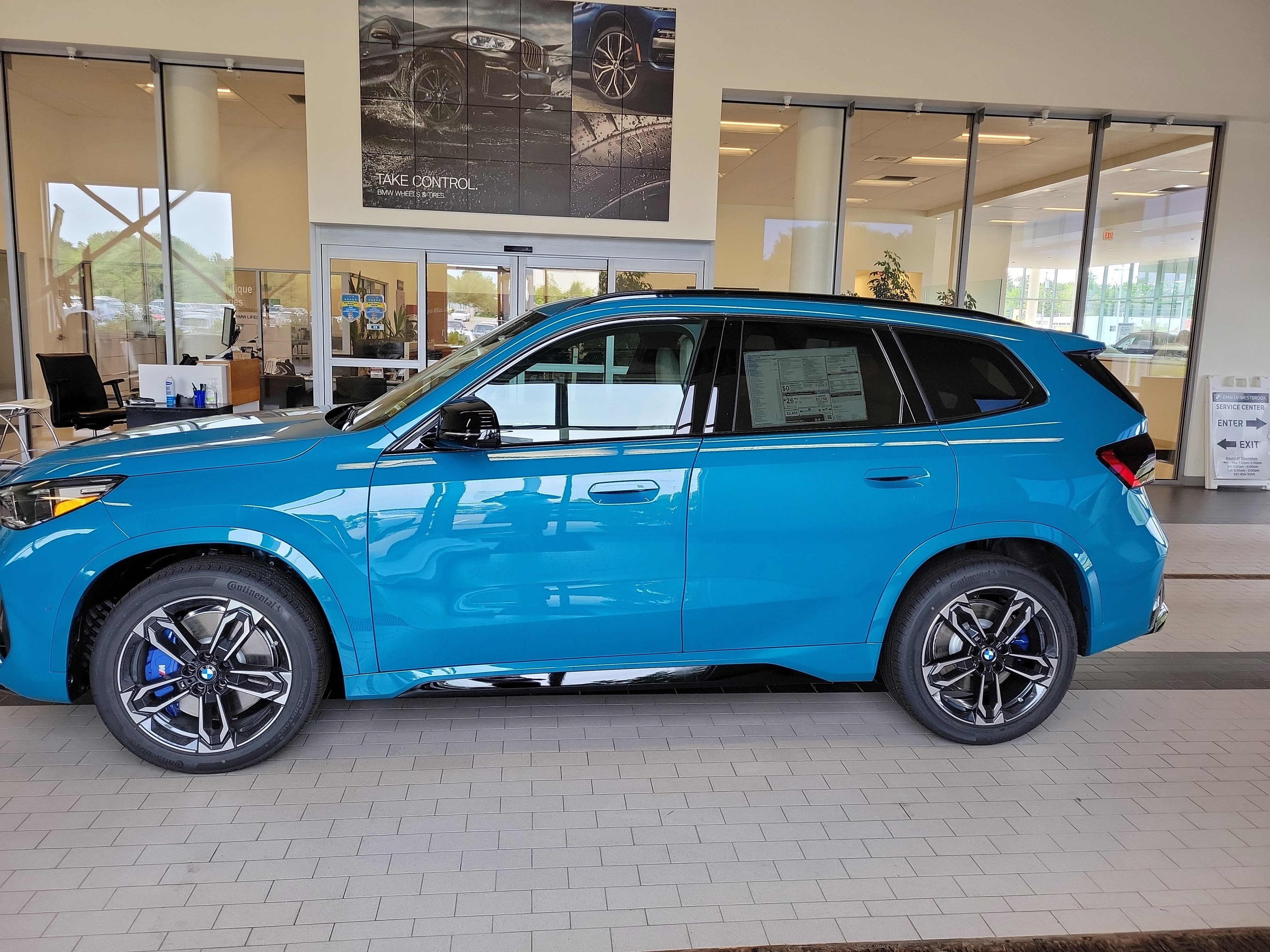 2025 BMW X1 M35i
