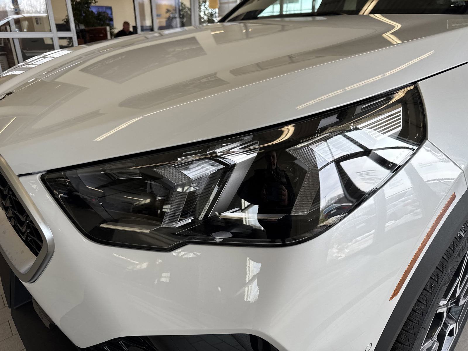 2025 BMW X2 xDrive28i