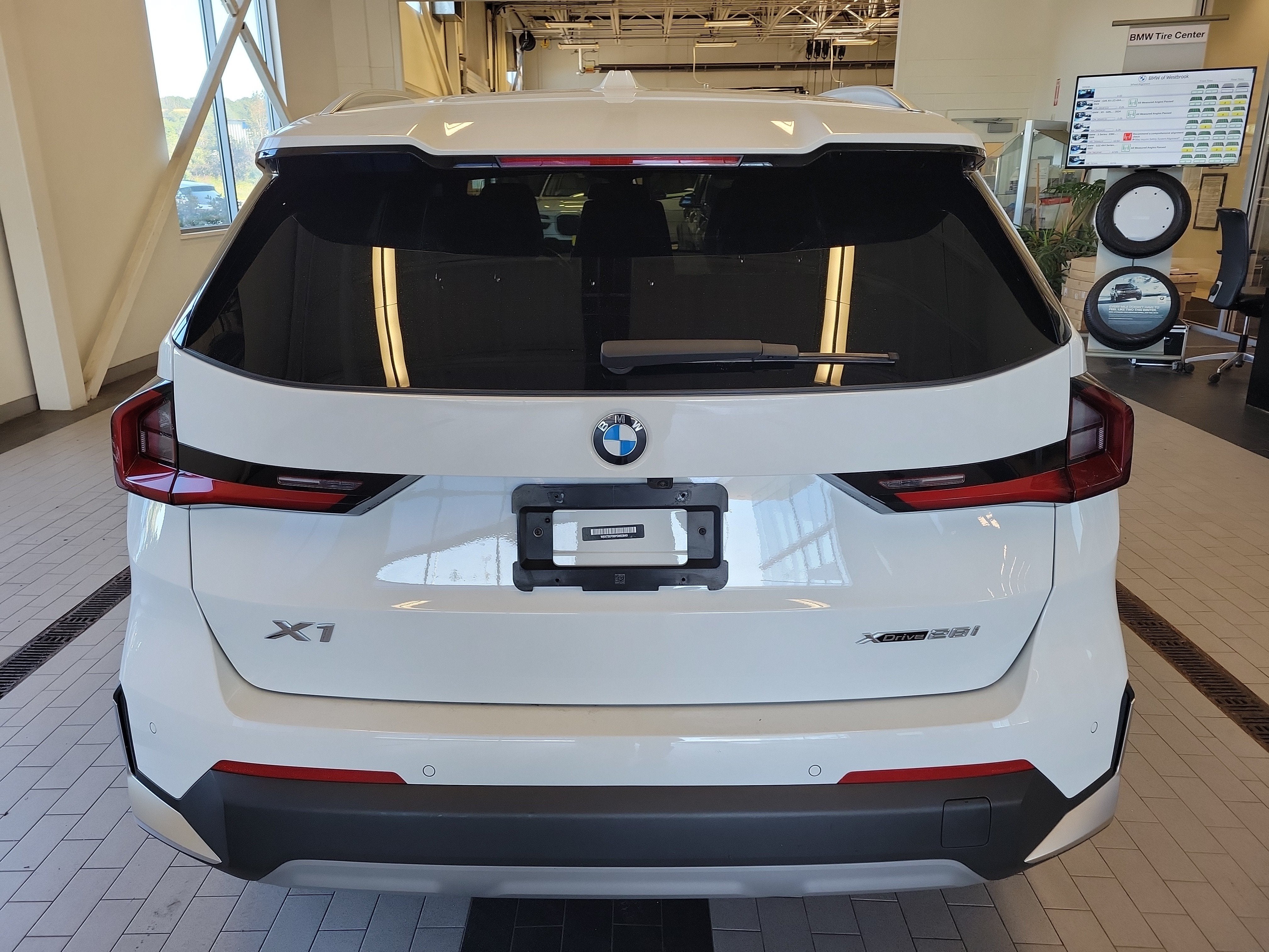 2023 BMW X1 xDrive28i