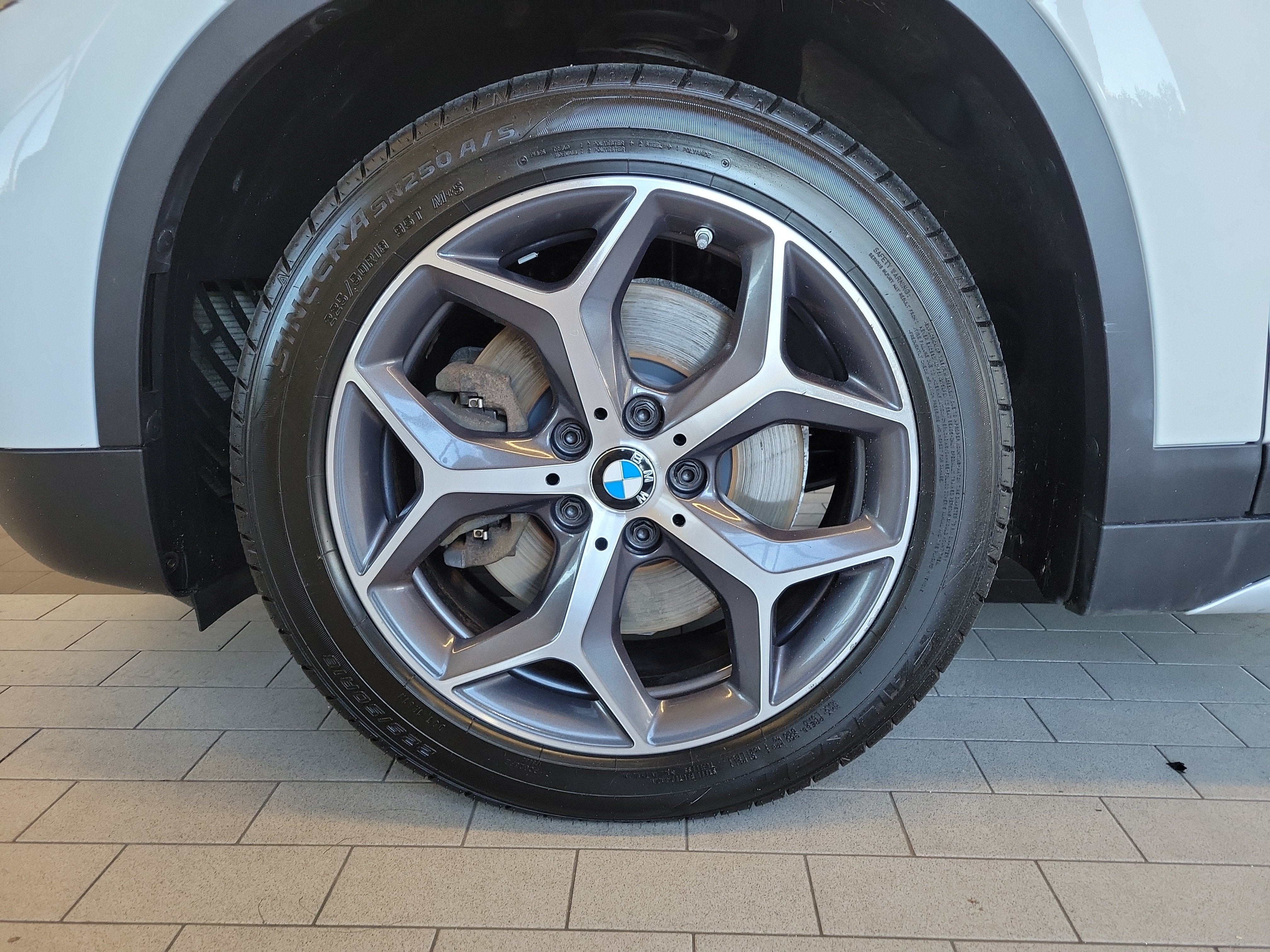 2019 BMW X1 xDrive28i