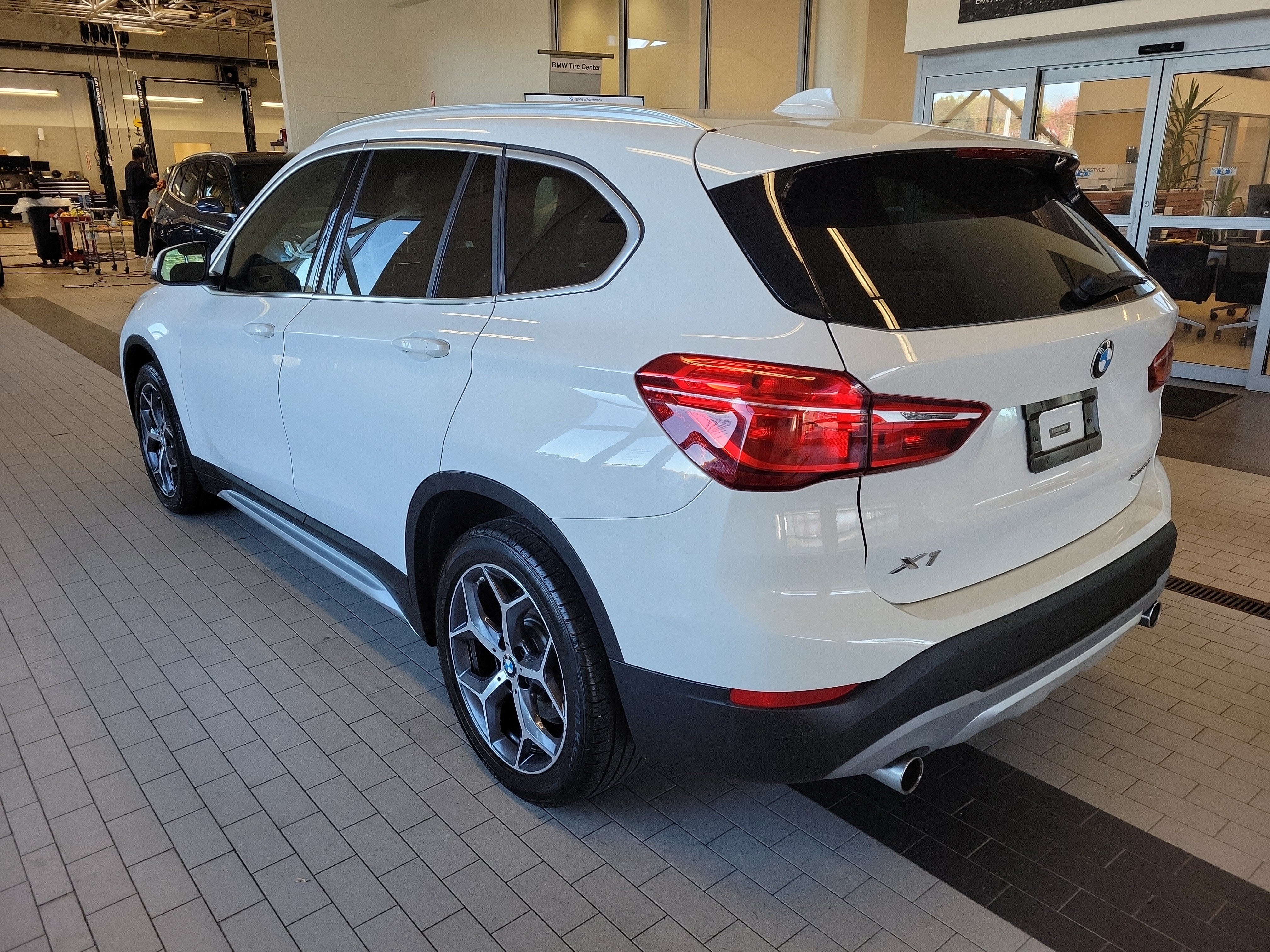 2019 BMW X1 xDrive28i