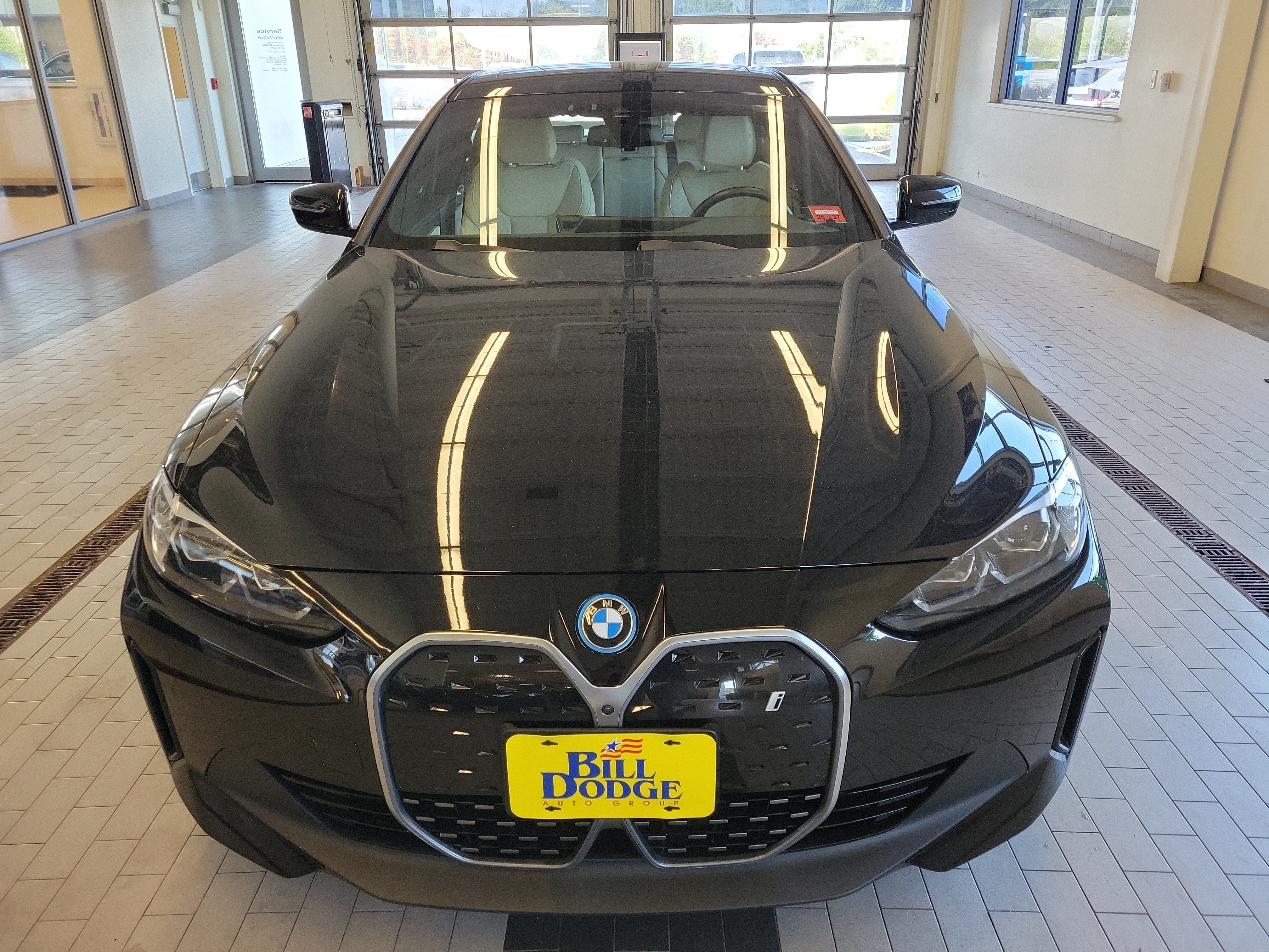 2023 BMW i4 eDrive40