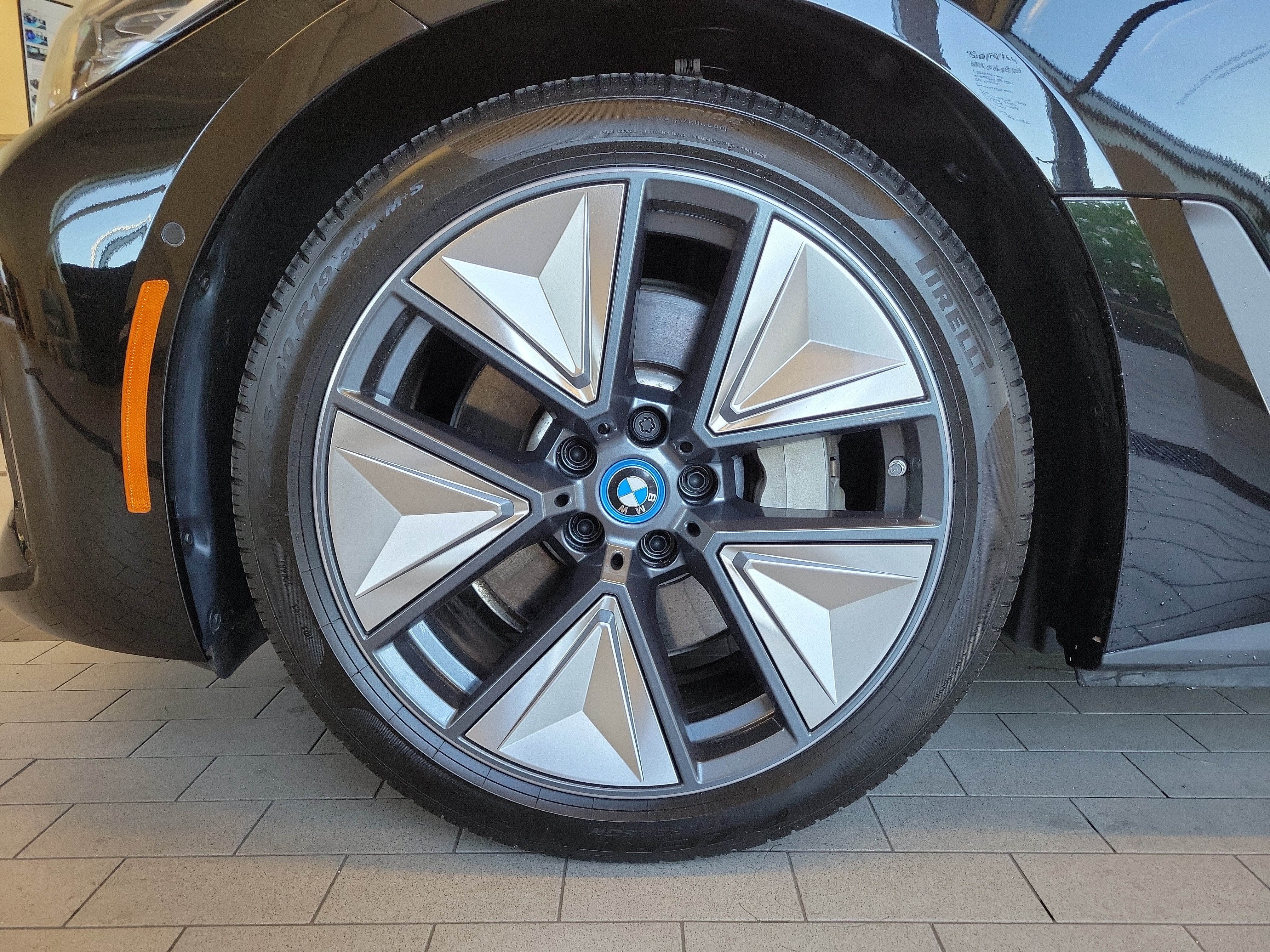 2023 BMW i4 eDrive40
