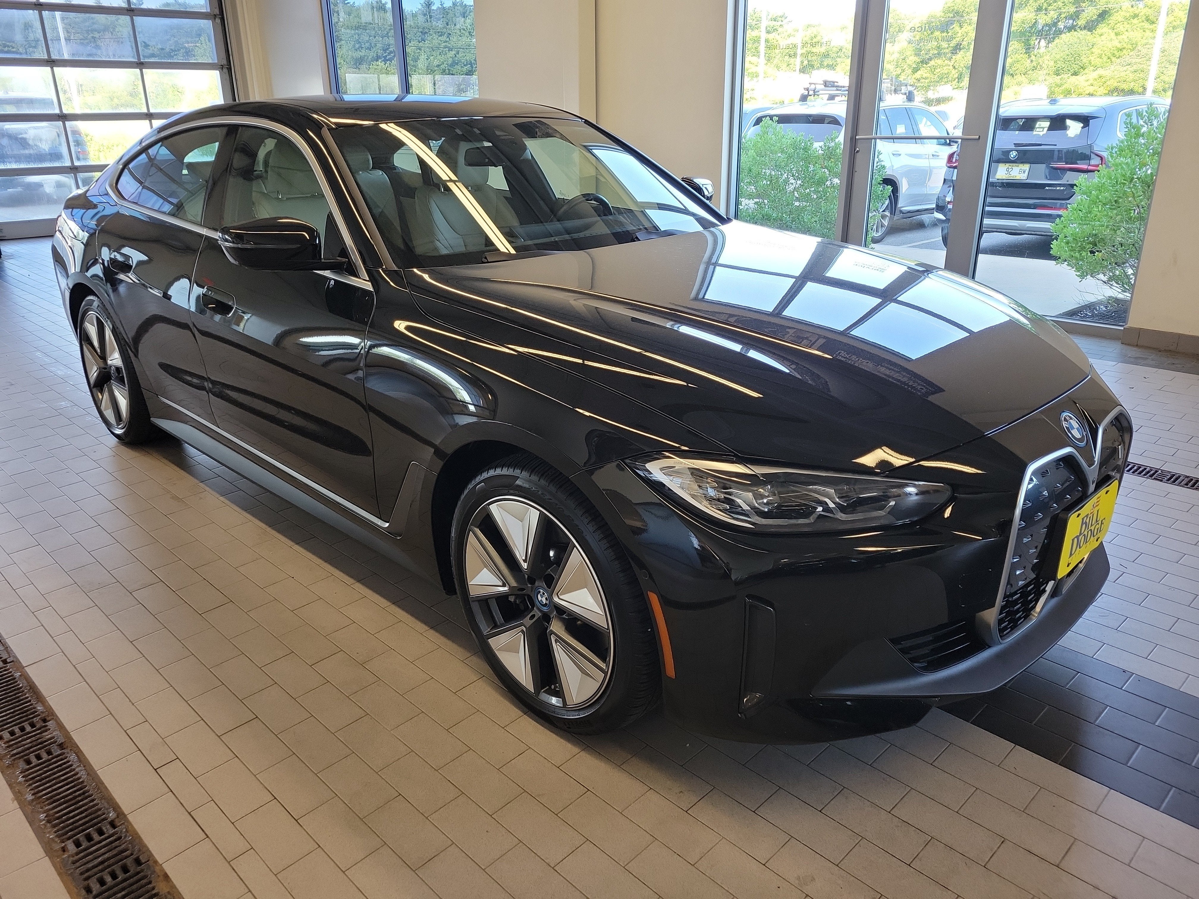 2023 BMW i4 eDrive40