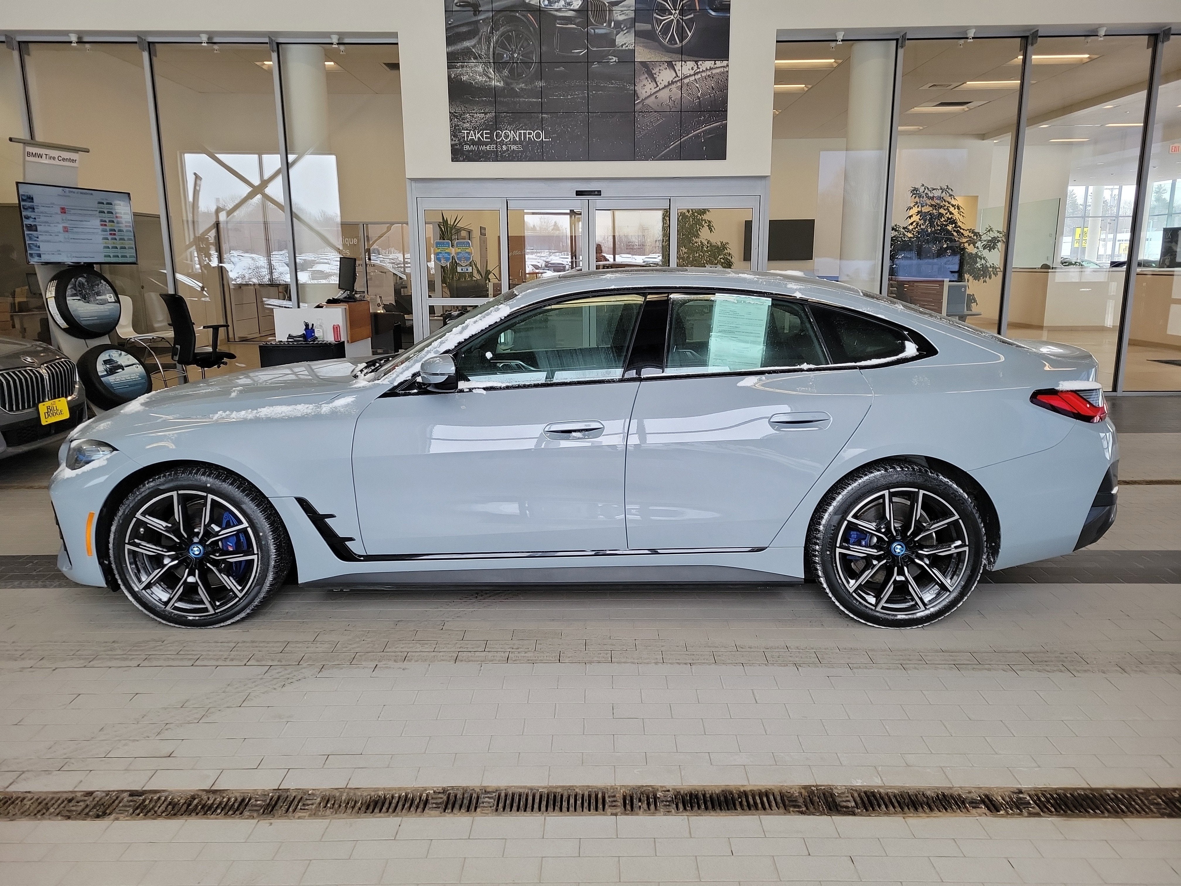 2024 BMW i4 xDrive40